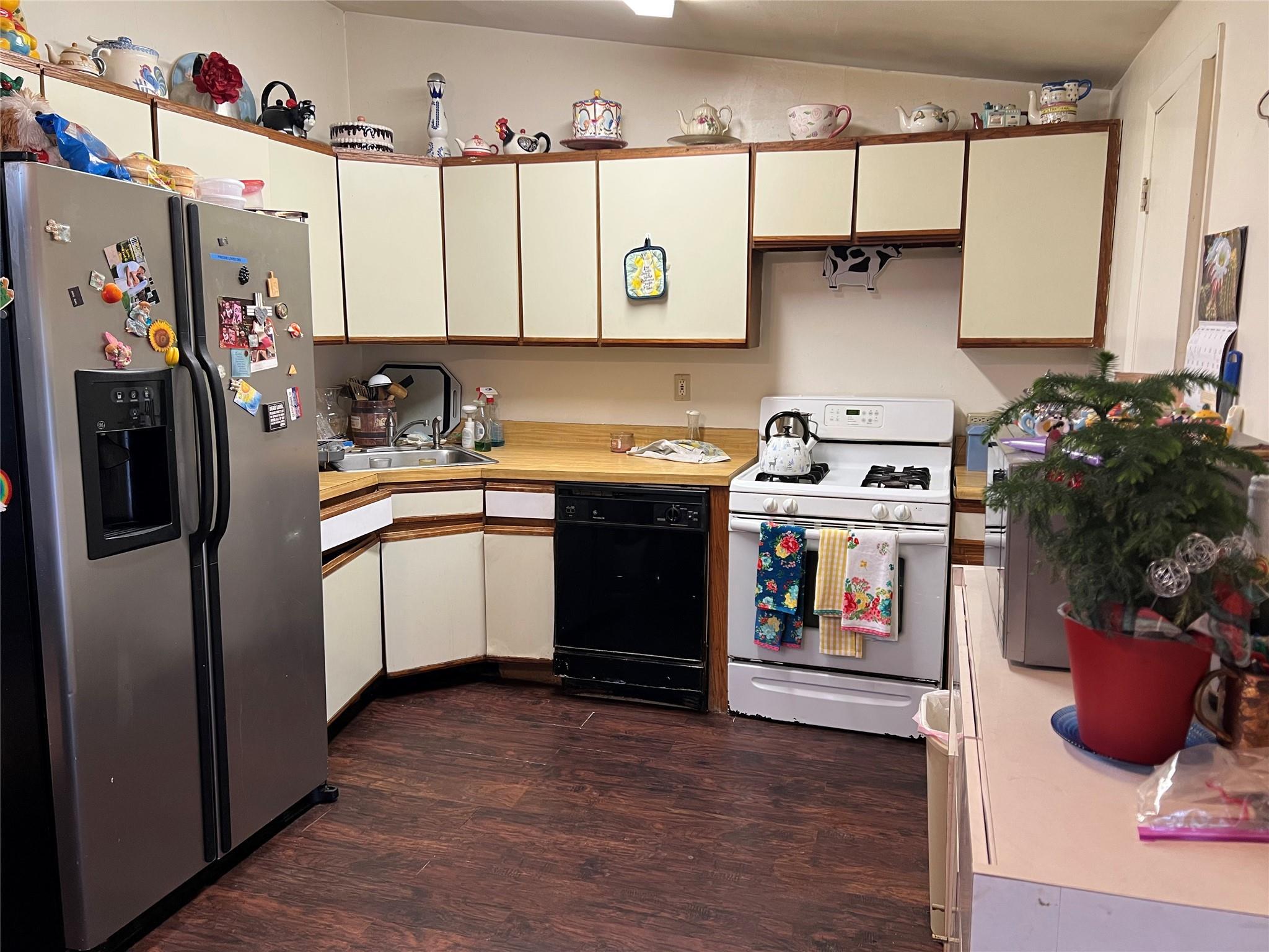 Single Family Samuel  Suffolk County, NY 11779, MLS-853519-2