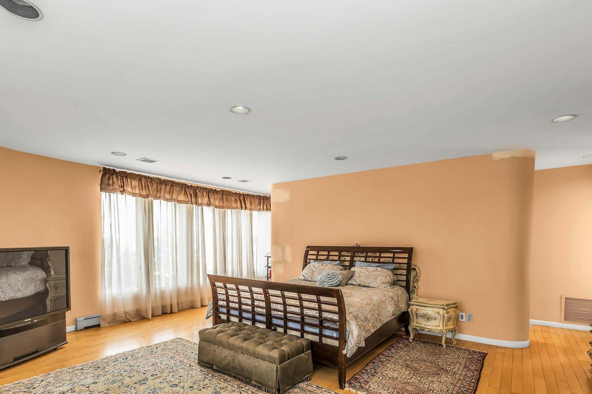 Single Family Dock Nassau County, NY 11024, MLS-853549-25