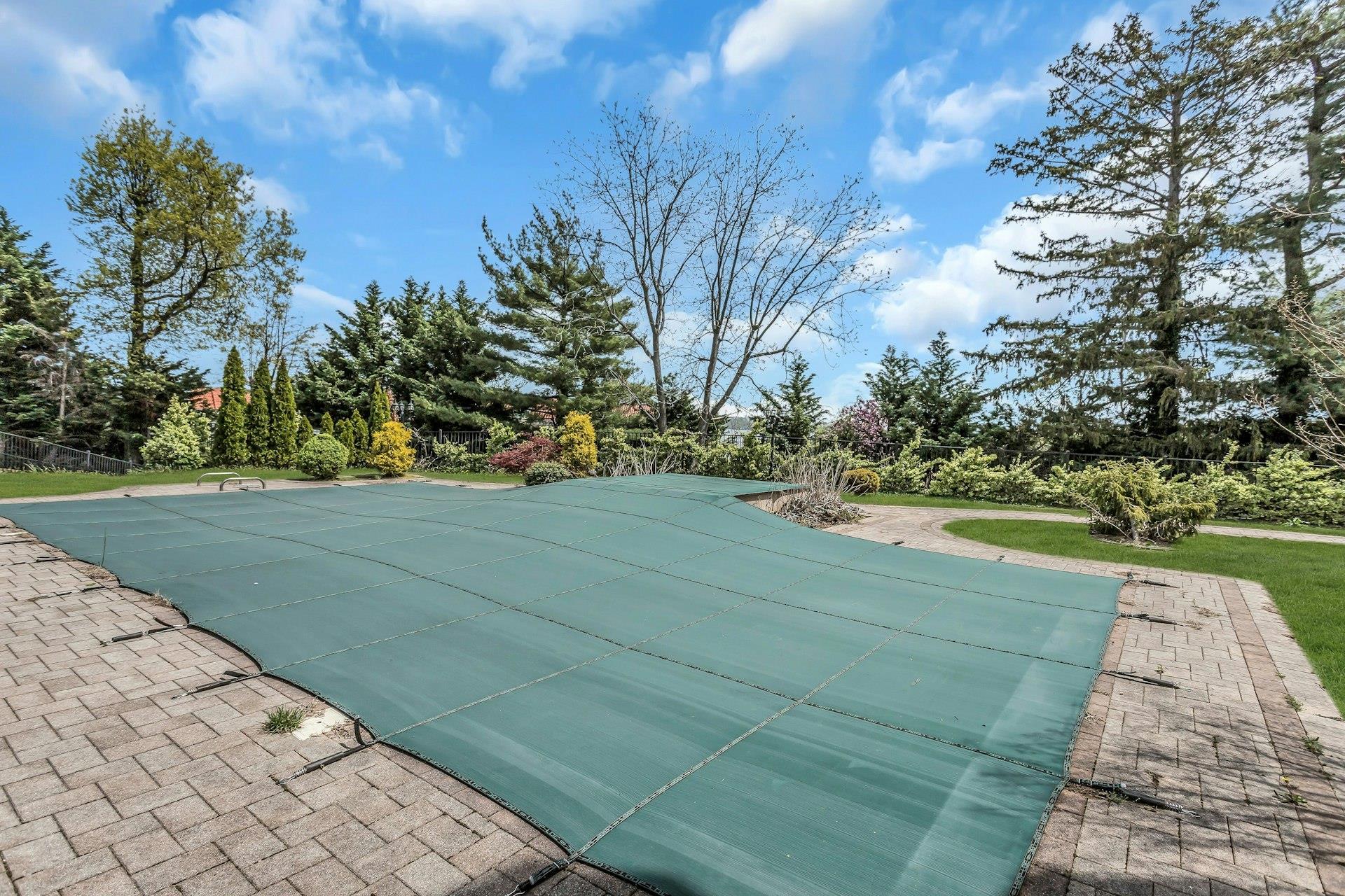 Single Family Dock Nassau County, NY 11024, MLS-853549-3