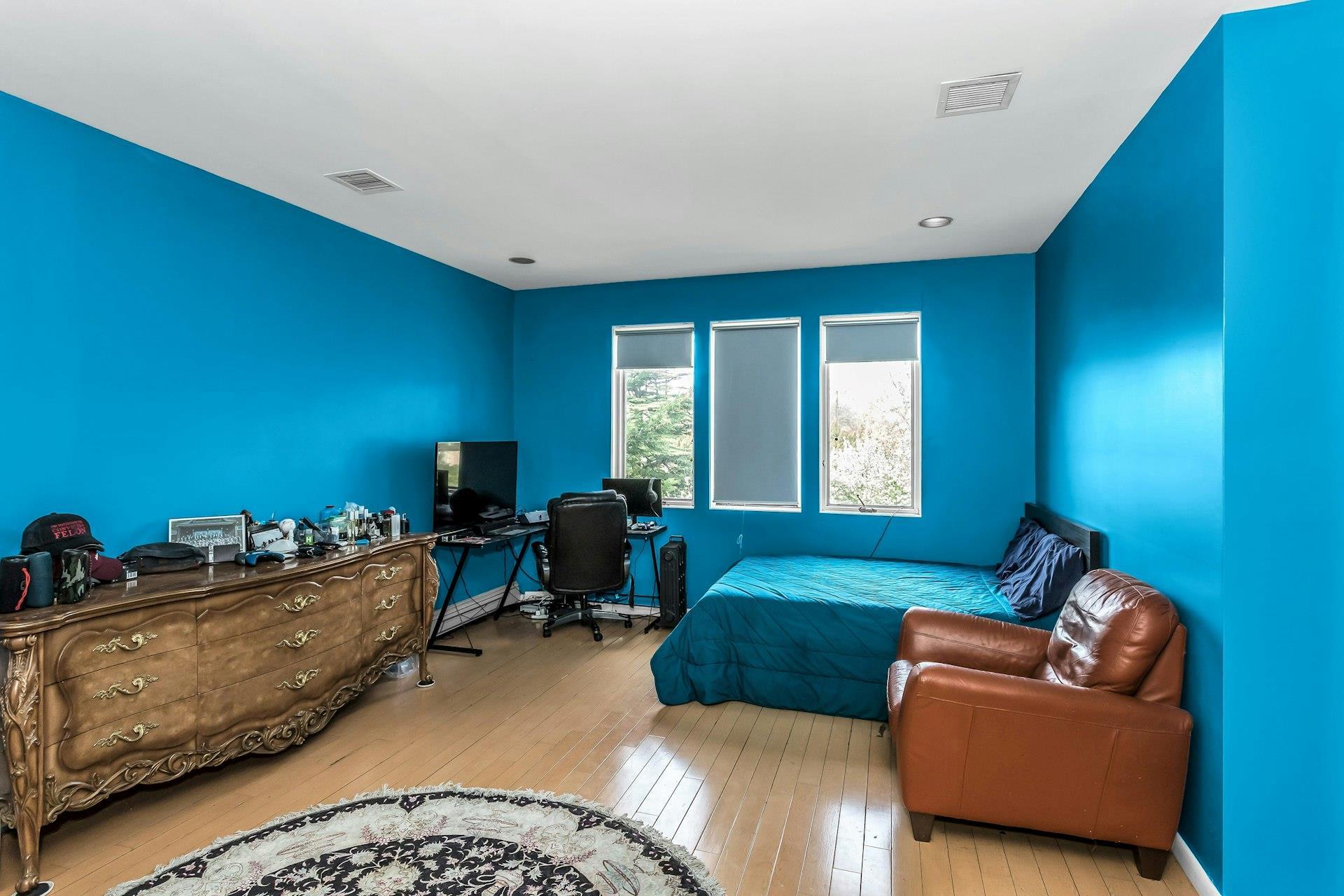 Single Family Dock Nassau County, NY 11024, MLS-853549-32