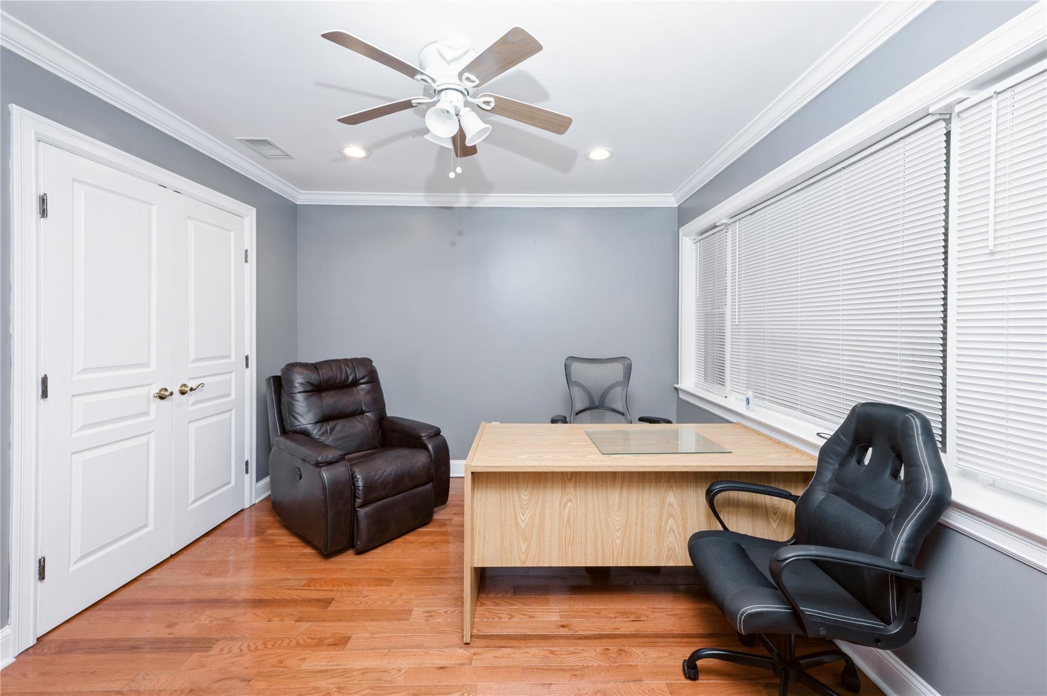 Single Family Longstreet  Bronx, NY 10465, MLS-853551-25