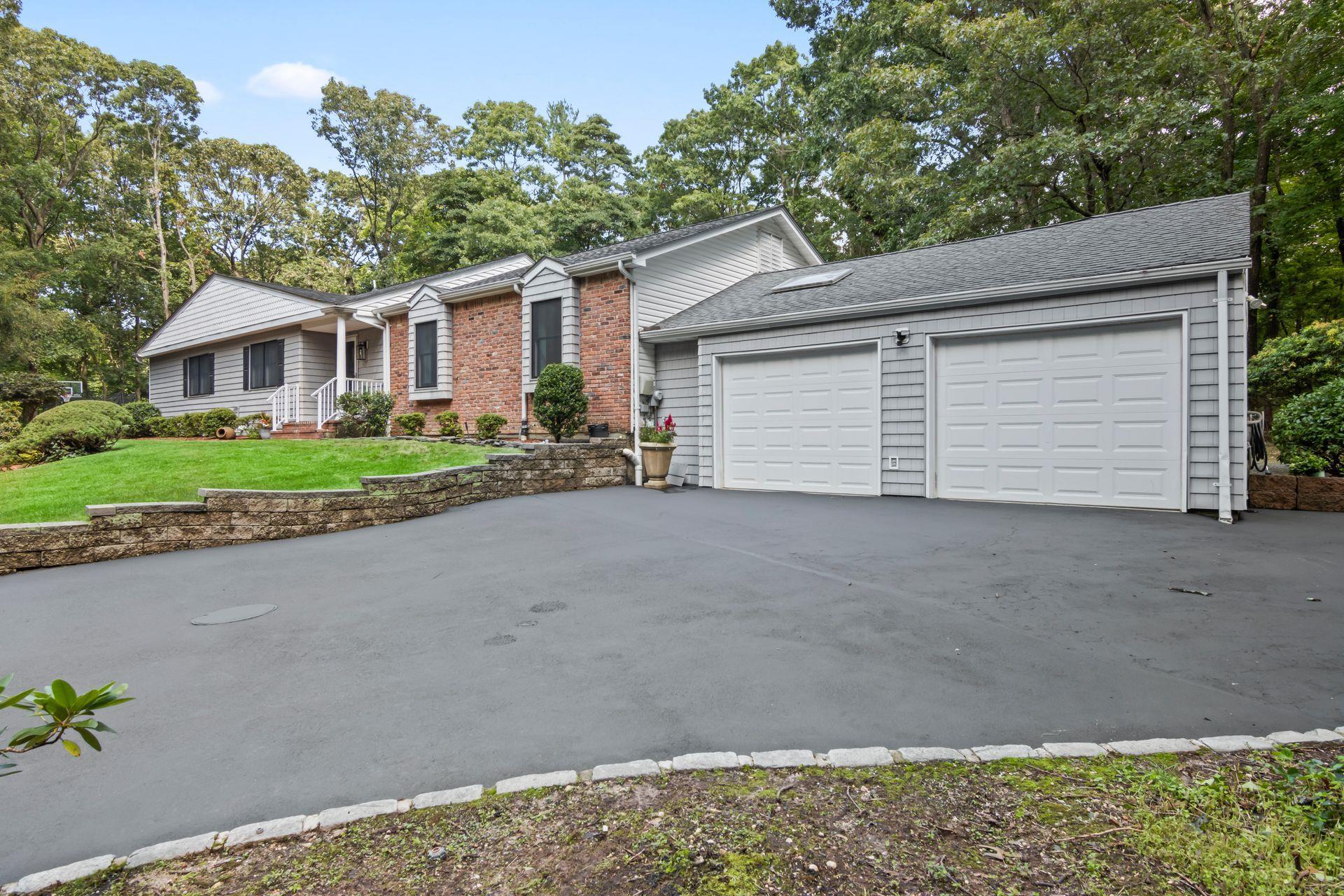Single Family Brookhill  Suffolk County, NY 11743, MLS-853552-4