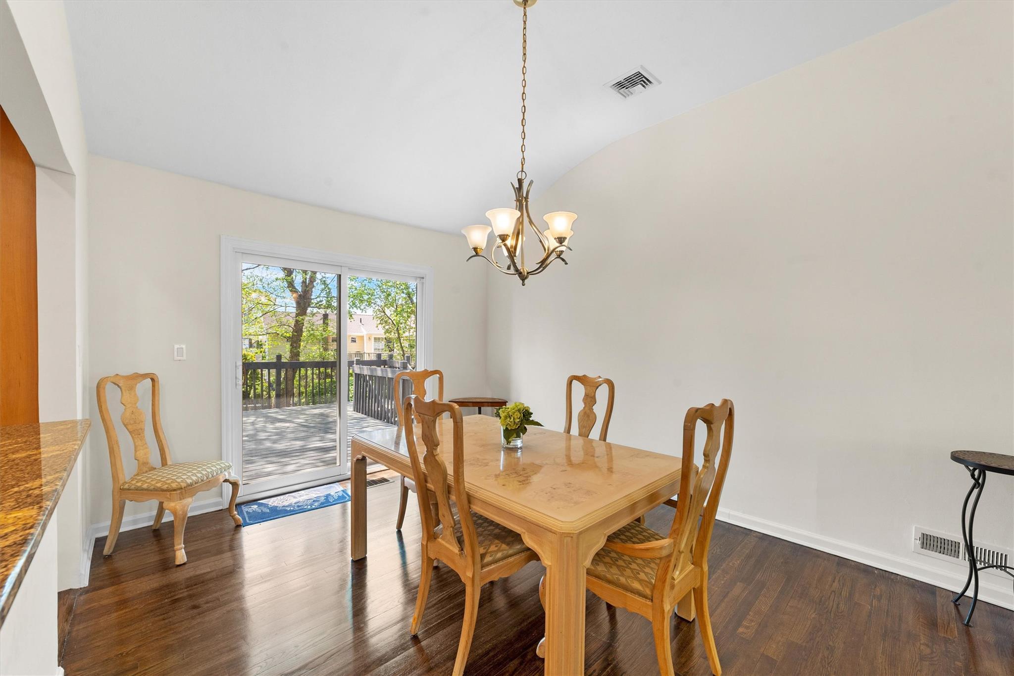 Single Family Skywood  Westchester County, NY 10710, MLS-853555-10