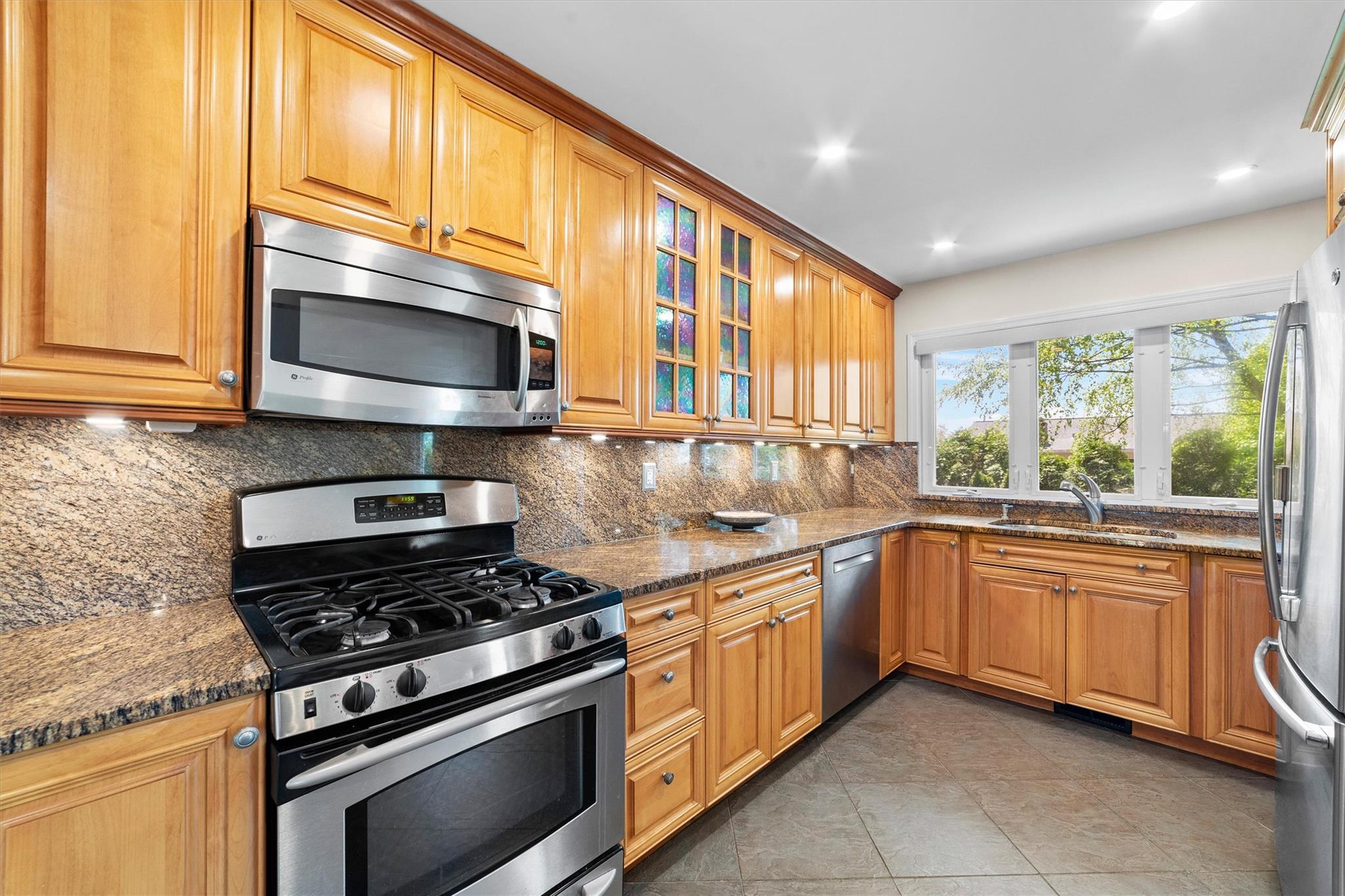 Single Family Skywood  Westchester County, NY 10710, MLS-853555-13