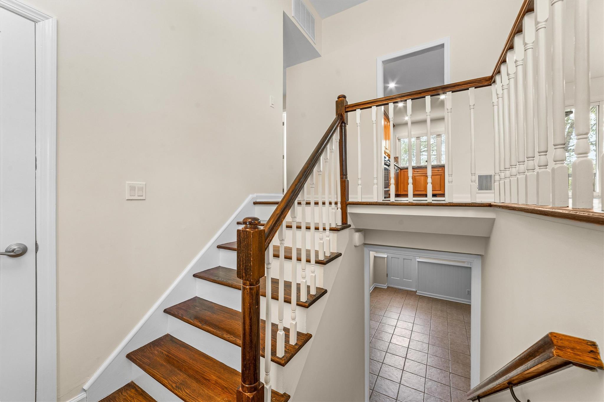 Single Family Skywood  Westchester County, NY 10710, MLS-853555-21