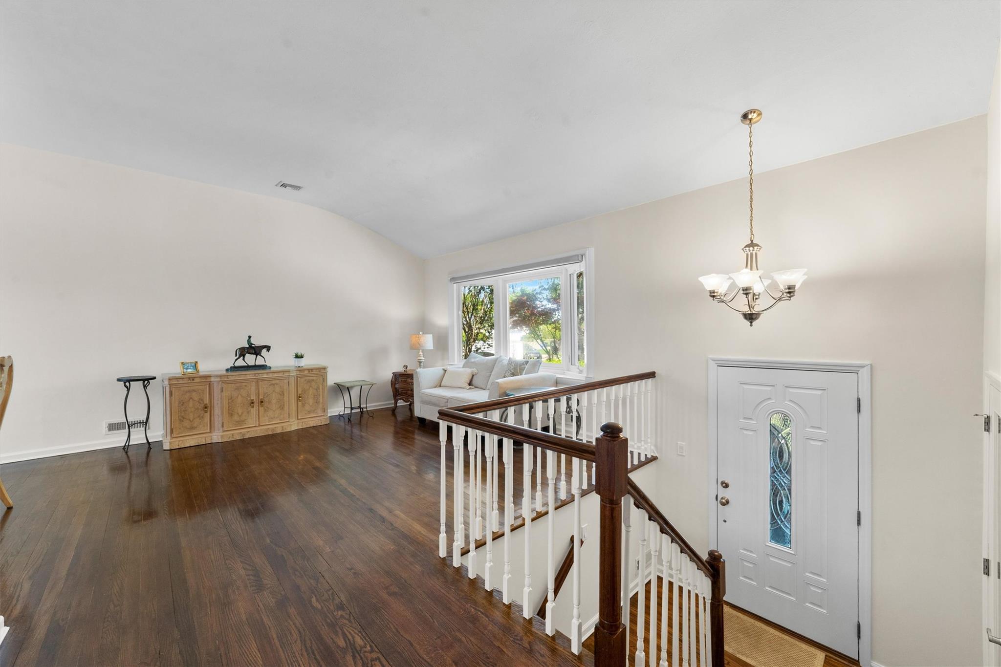 Single Family Skywood  Westchester County, NY 10710, MLS-853555-3