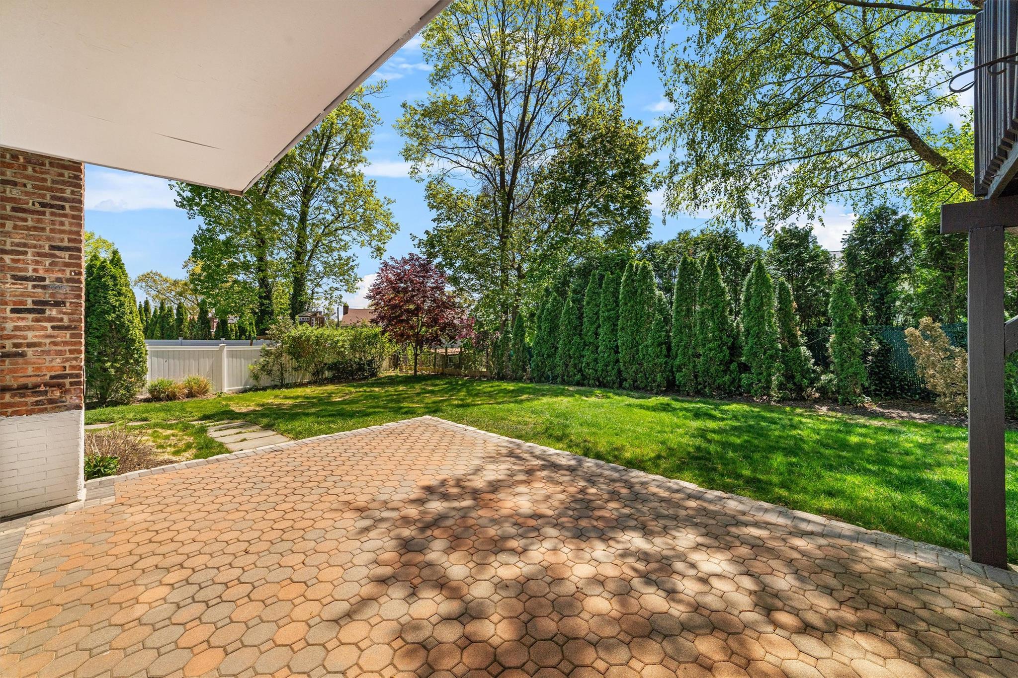 Single Family Skywood  Westchester County, NY 10710, MLS-853555-35