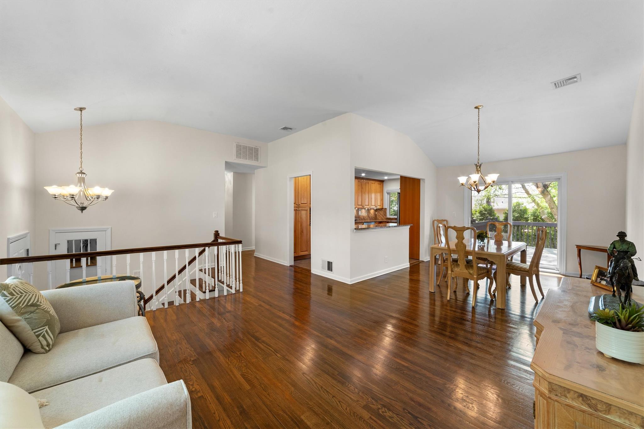 Single Family Skywood  Westchester County, NY 10710, MLS-853555-7
