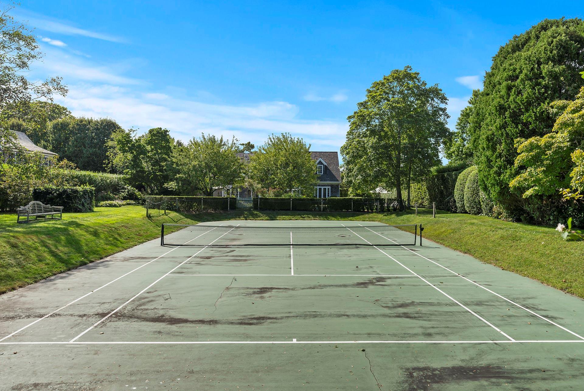 Single Family Captains Neck  Suffolk County, NY 11968, MLS-853564-22