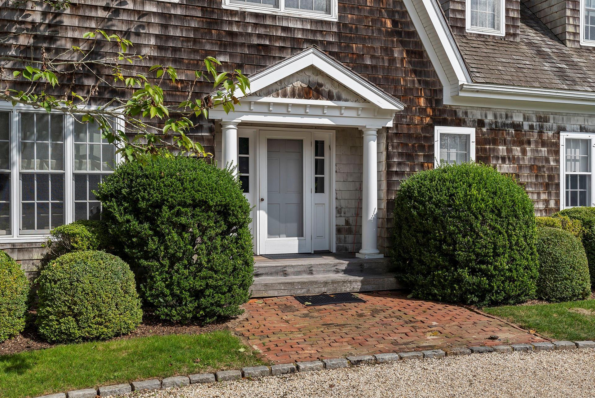 Single Family Captains Neck  Suffolk County, NY 11968, MLS-853564-30