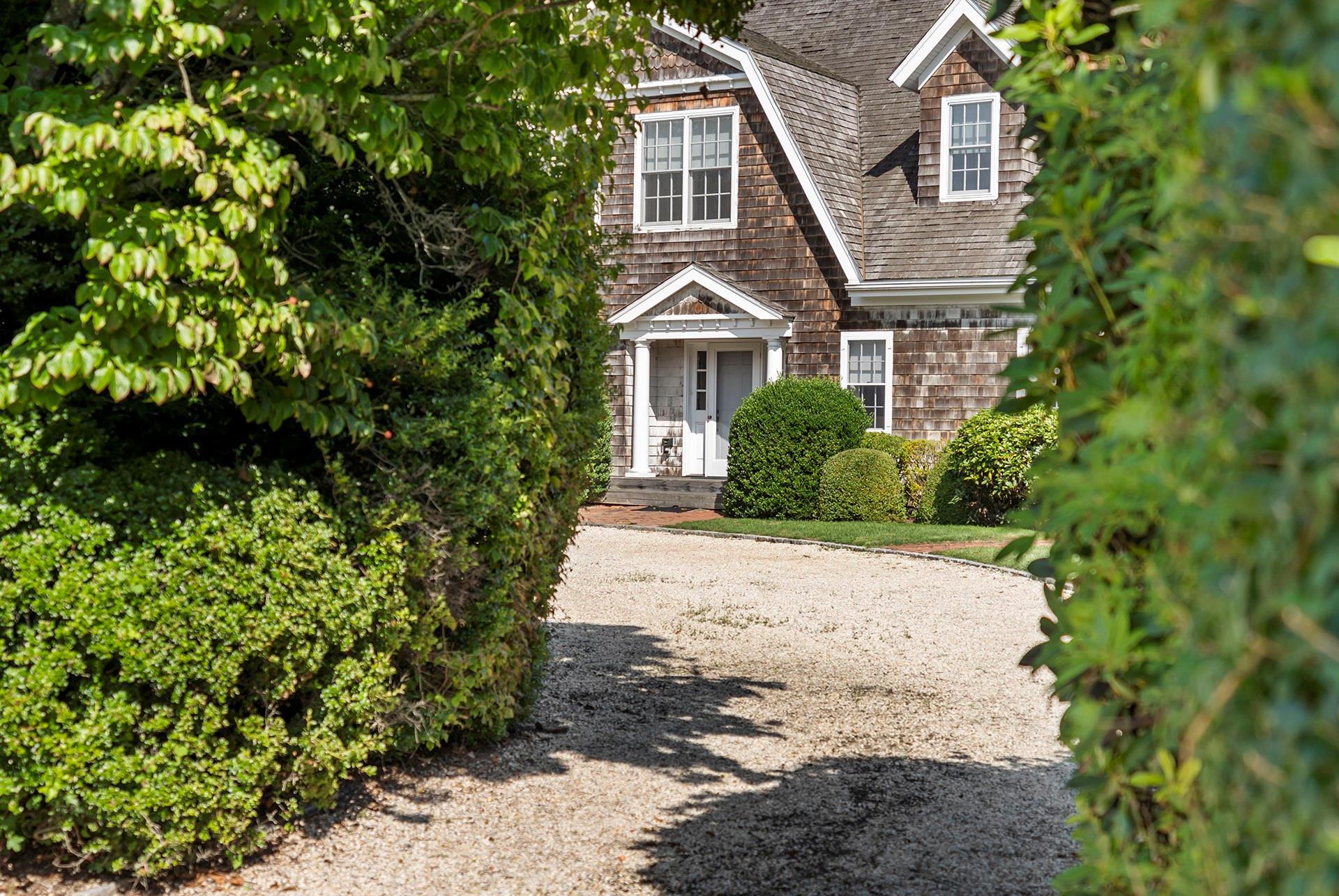 Single Family Captains Neck  Suffolk County, NY 11968, MLS-853564-35