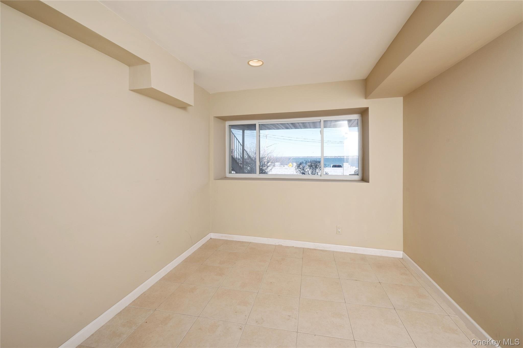 Single Family Longstreet  Bronx, NY 10465, MLS-853570-18