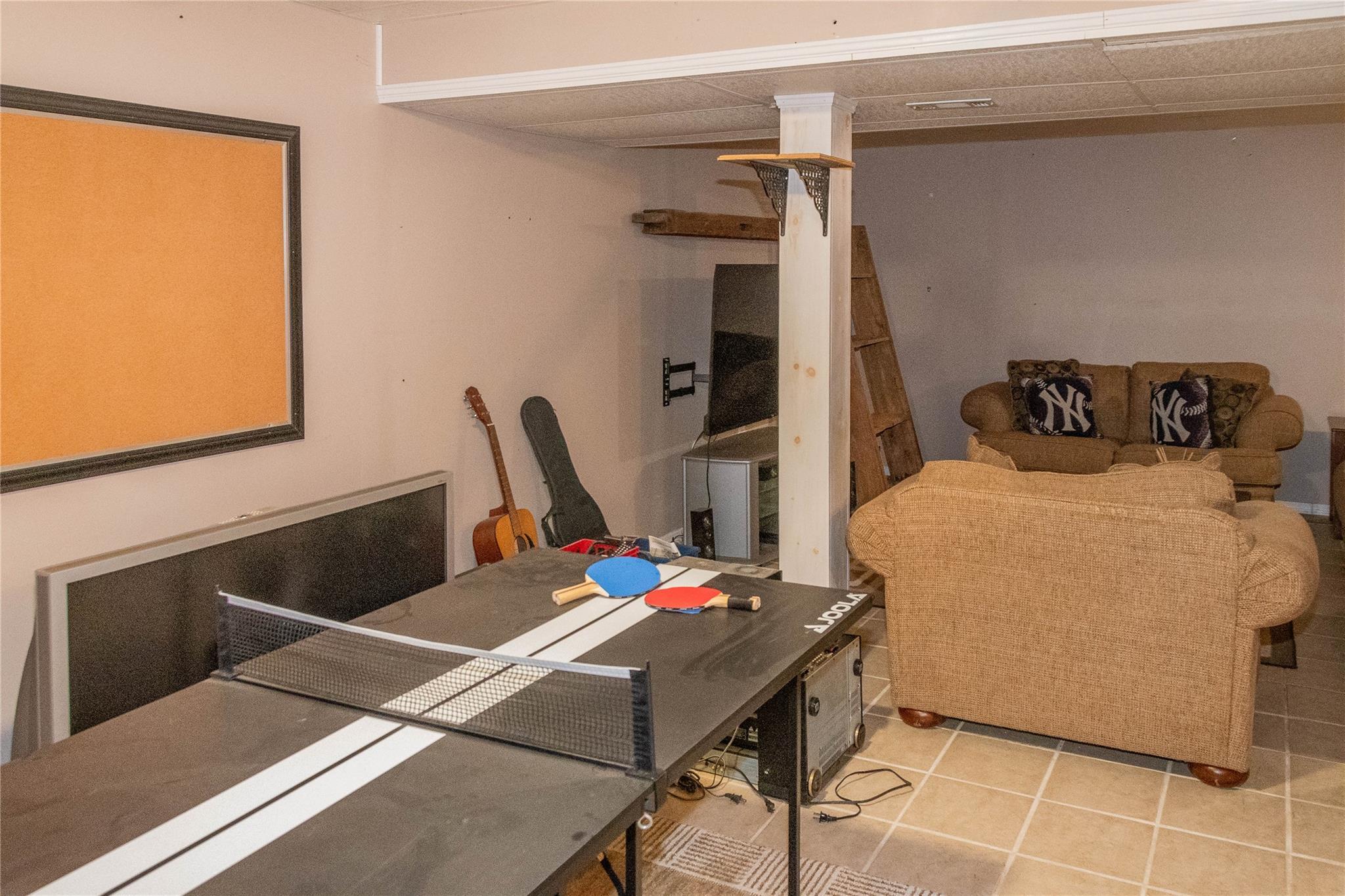 Single Family Blue Mountain  Ulster County, NY 12477, MLS-853578-25