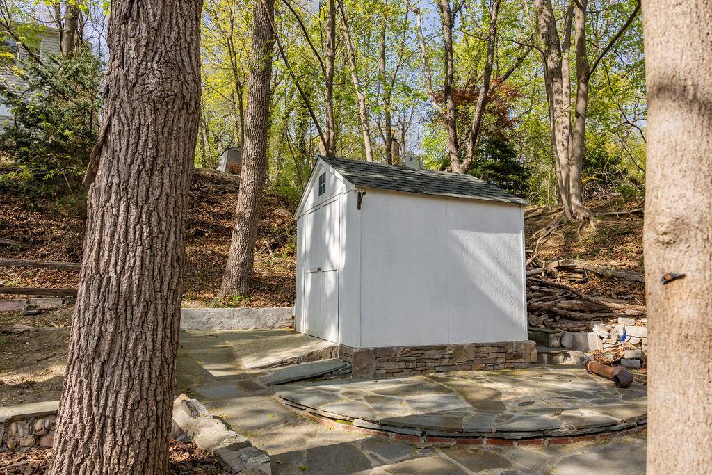 Single Family Hollow  Suffolk County, NY 11790, MLS-853585-28