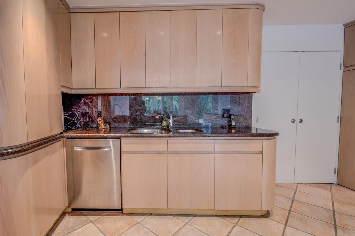 Single Family 28th  Queens, NY 11360, MLS-853603-10