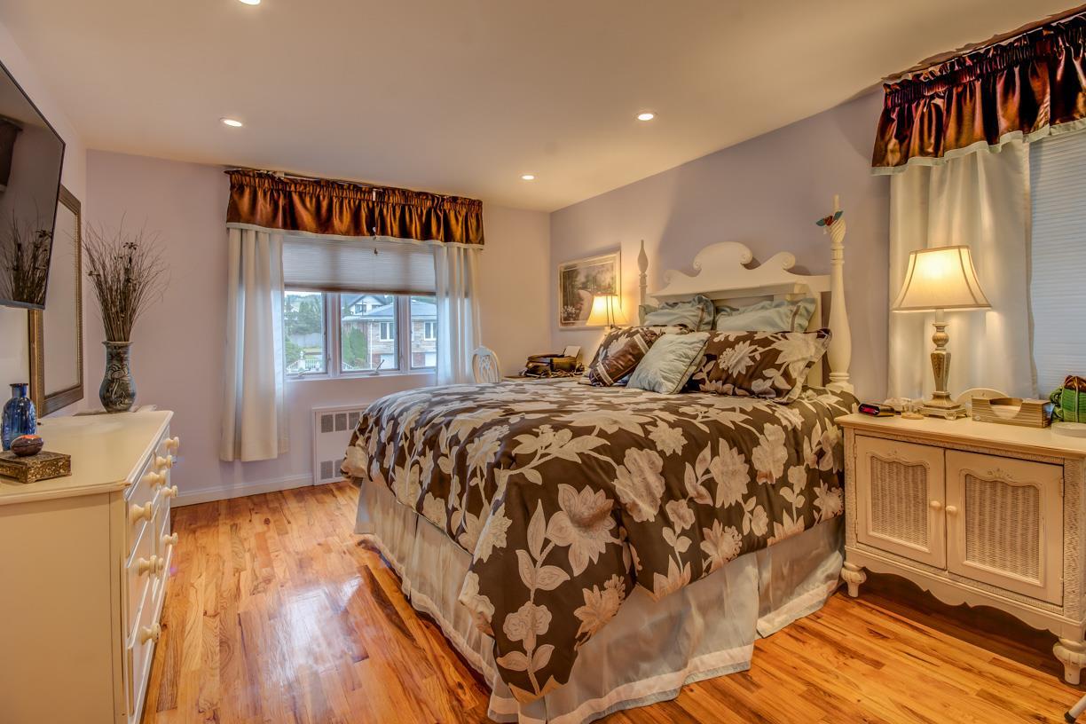 Single Family 28th  Queens, NY 11360, MLS-853603-14