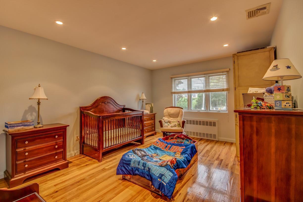Single Family 28th  Queens, NY 11360, MLS-853603-15