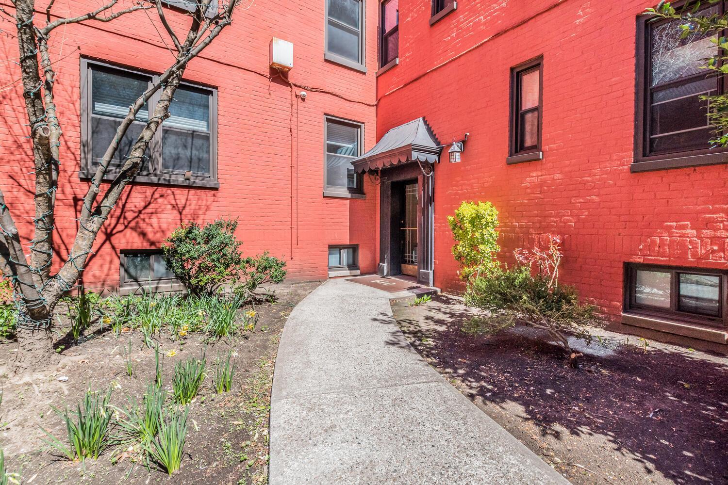 Coop Kappock  Bronx, NY 10463, MLS-853608-13