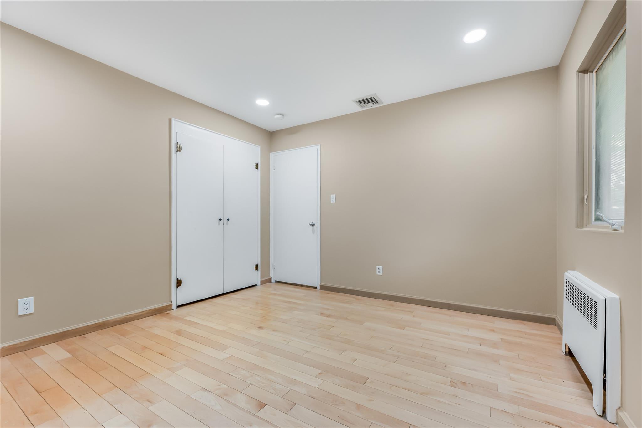 Single Family Mulberry  Nassau County, NY 11530, MLS-853609-11