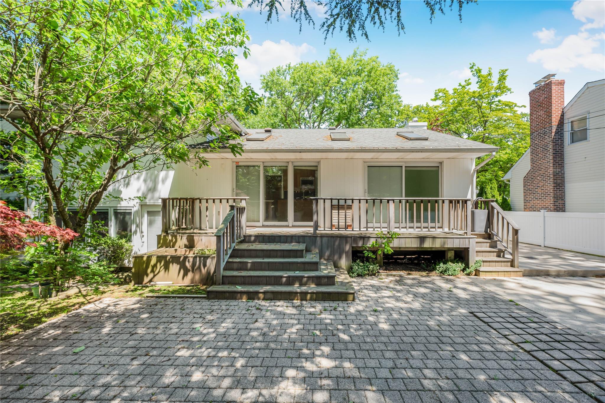 Single Family Mulberry  Nassau County, NY 11530, MLS-853609-17