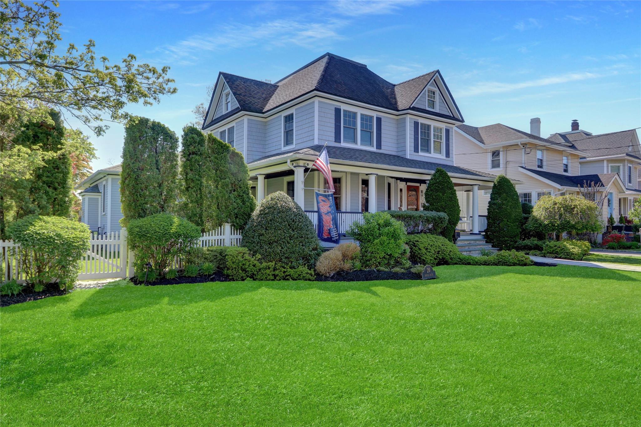 Single Family Irving  Nassau County, NY 11570, MLS-853620-3