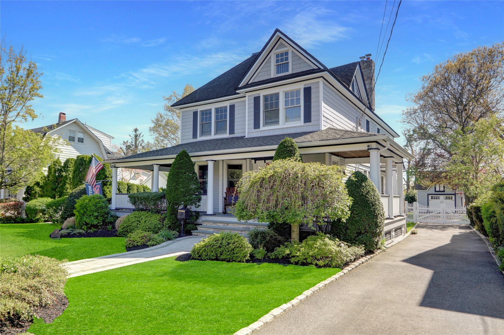 Single Family Irving  Nassau County, NY 11570, MLS-853620-4