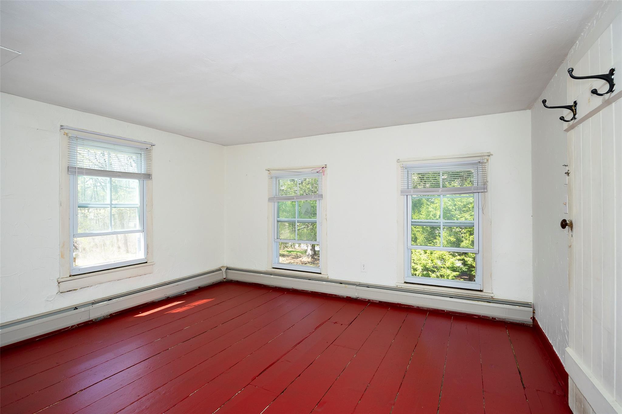 Single Family Traver  Dutchess County, NY 12580, MLS-853624-22