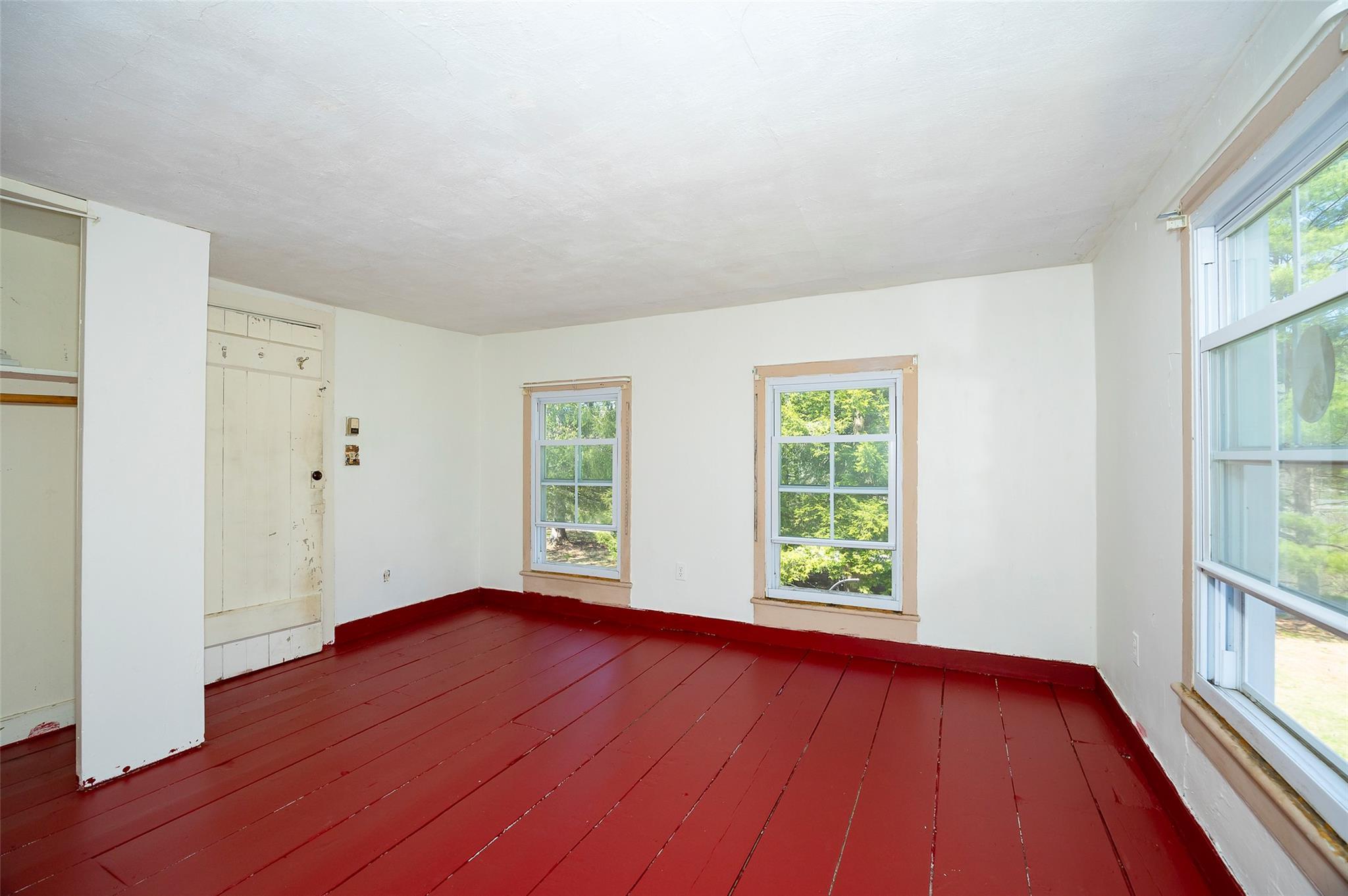 Single Family Traver  Dutchess County, NY 12580, MLS-853624-23