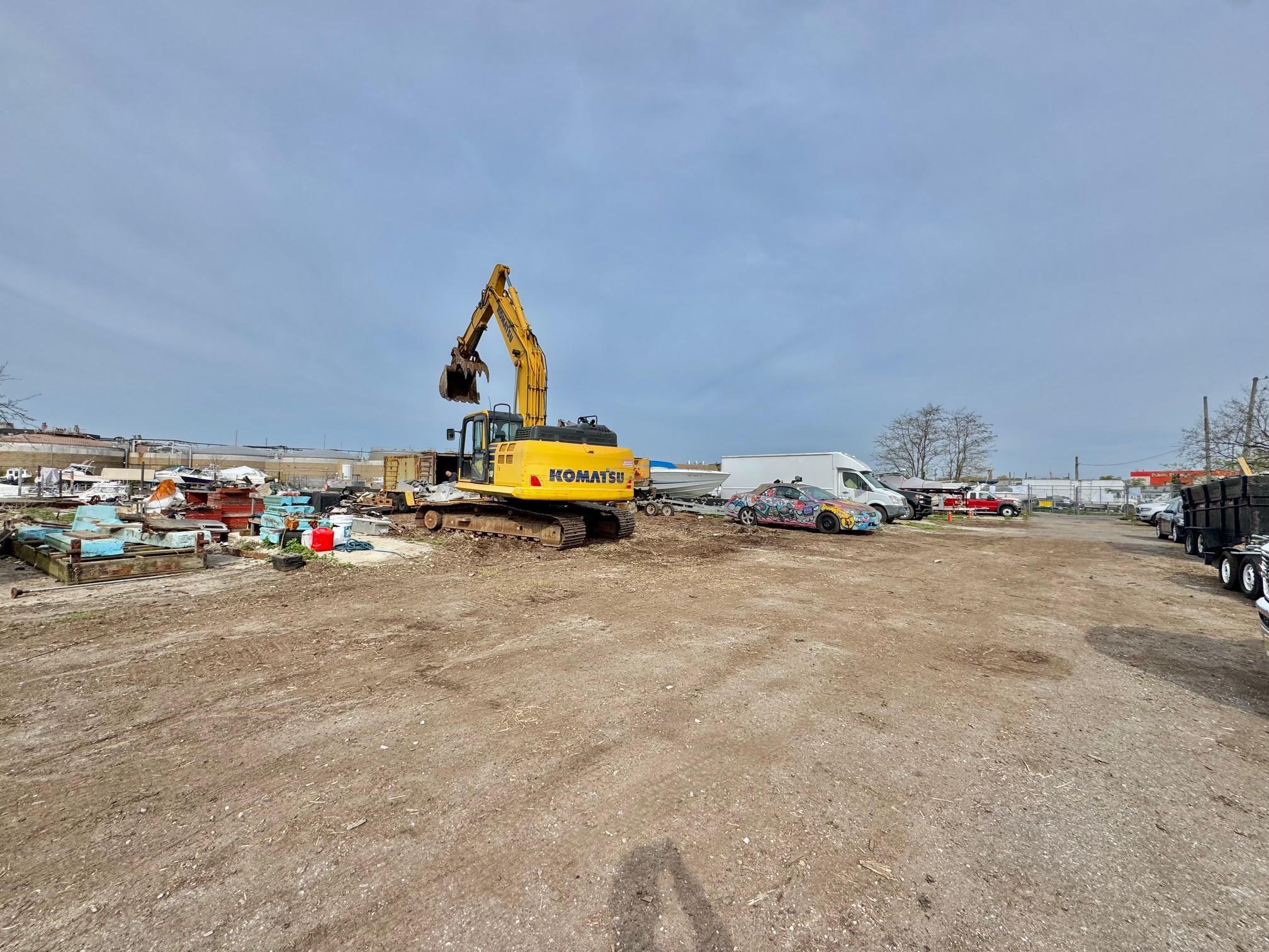 Commercial Sale Lacon  Brooklyn, NY 11229, MLS-853647-11