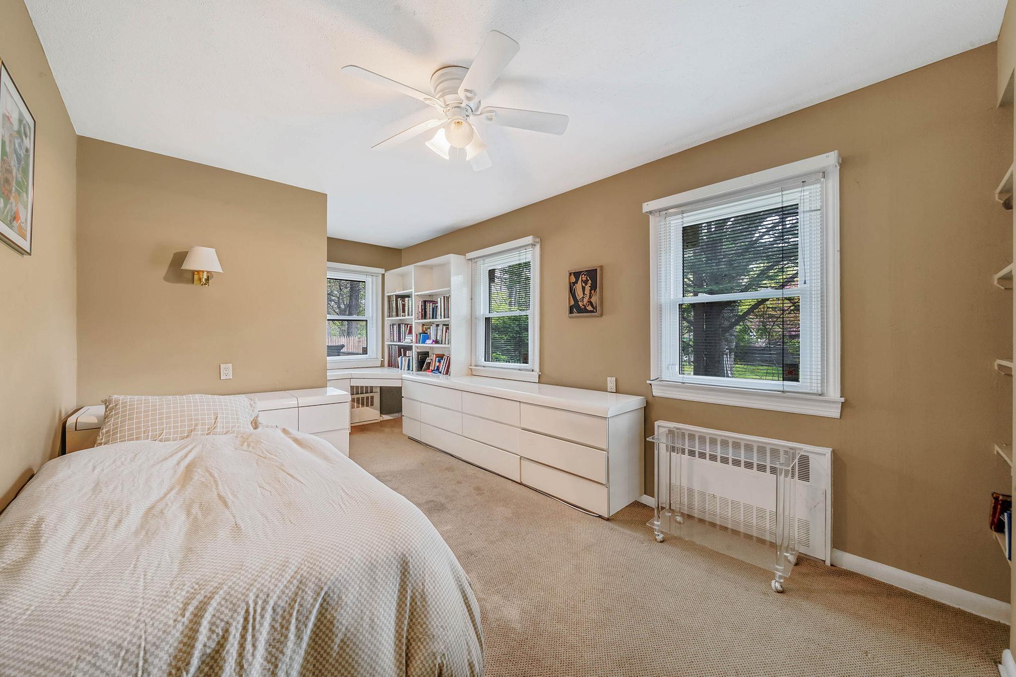 Single Family Mclaughlin  Queens, NY 11423, MLS-853651-12