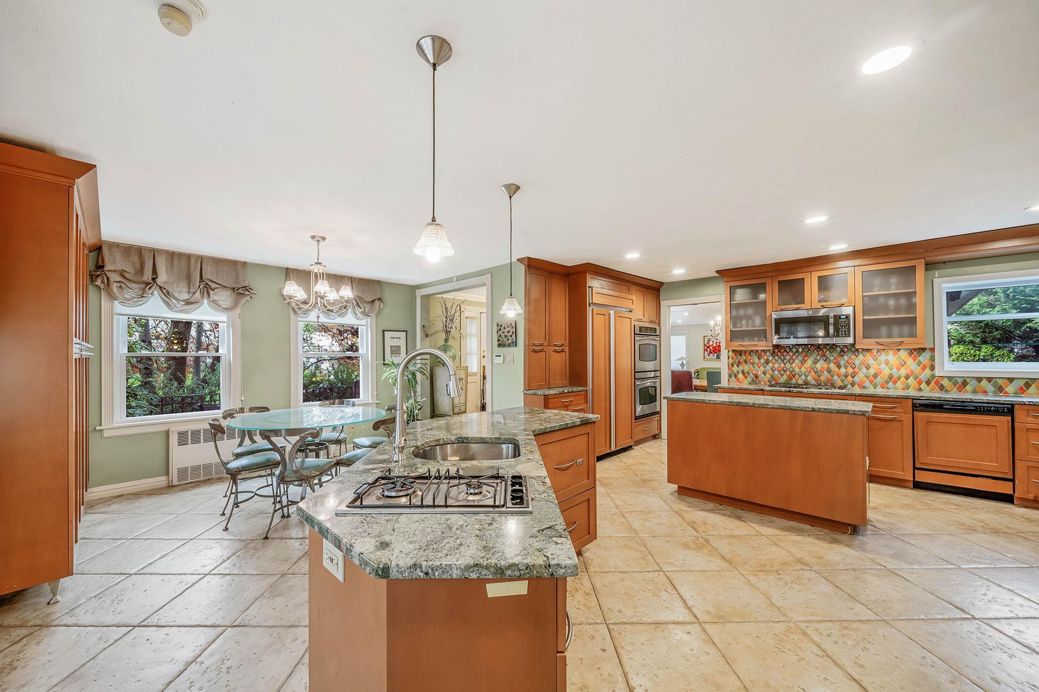 Single Family Mclaughlin  Queens, NY 11423, MLS-853651-2