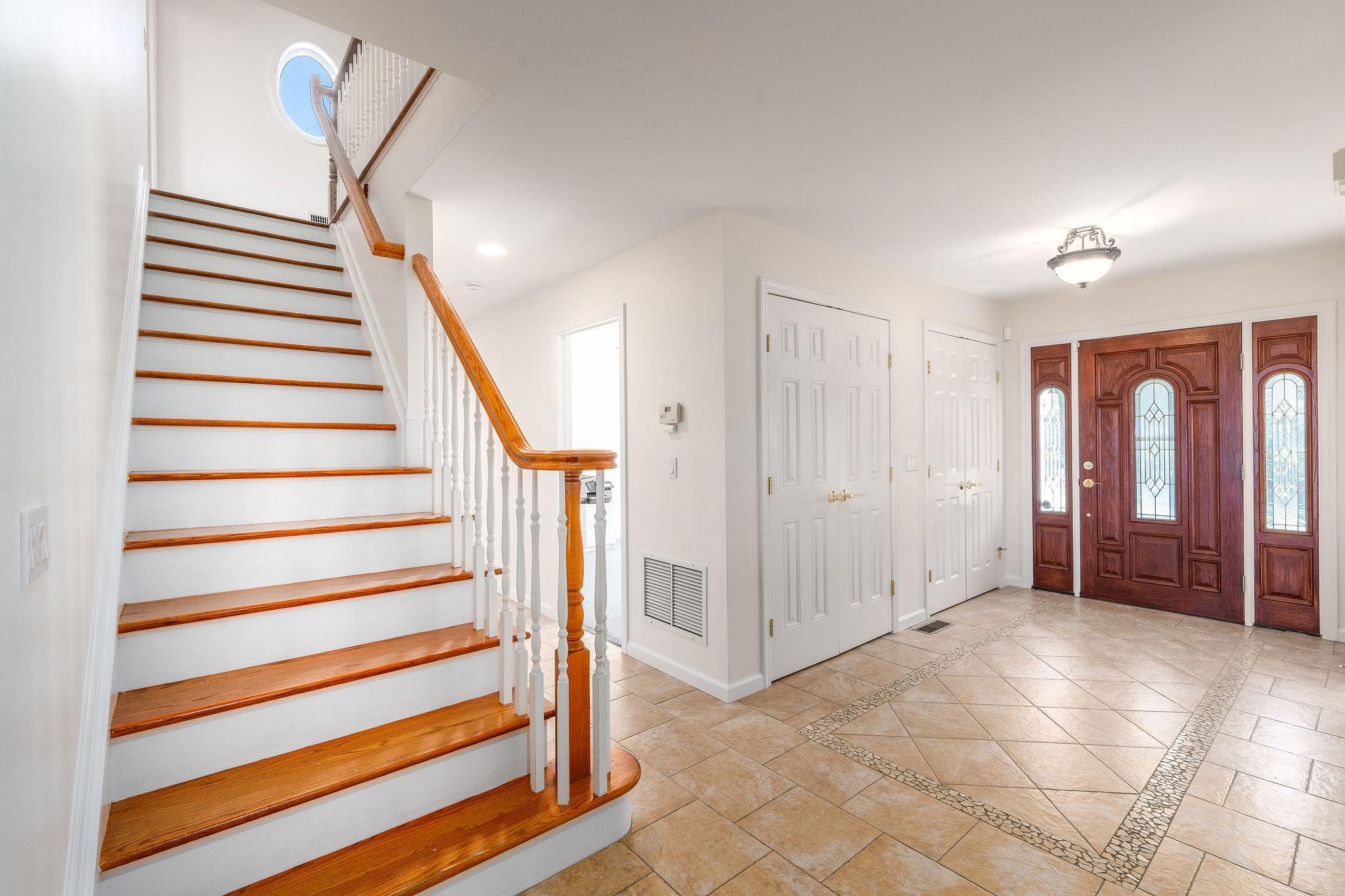 Single Family Naugles  Suffolk County, NY 11952, MLS-853662-5