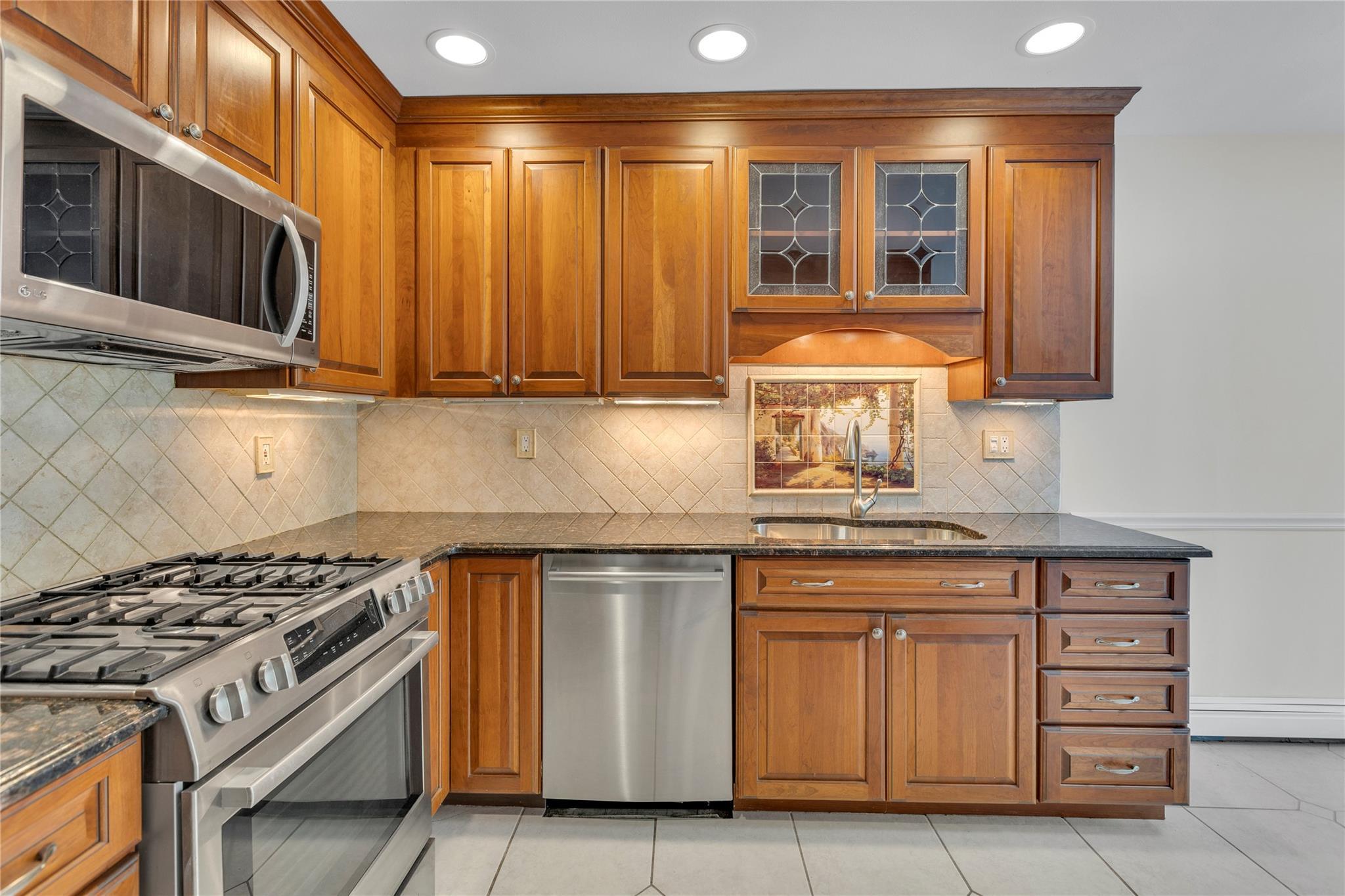 Single Family Timber Ridge  Suffolk County, NY 11741, MLS-853679-17