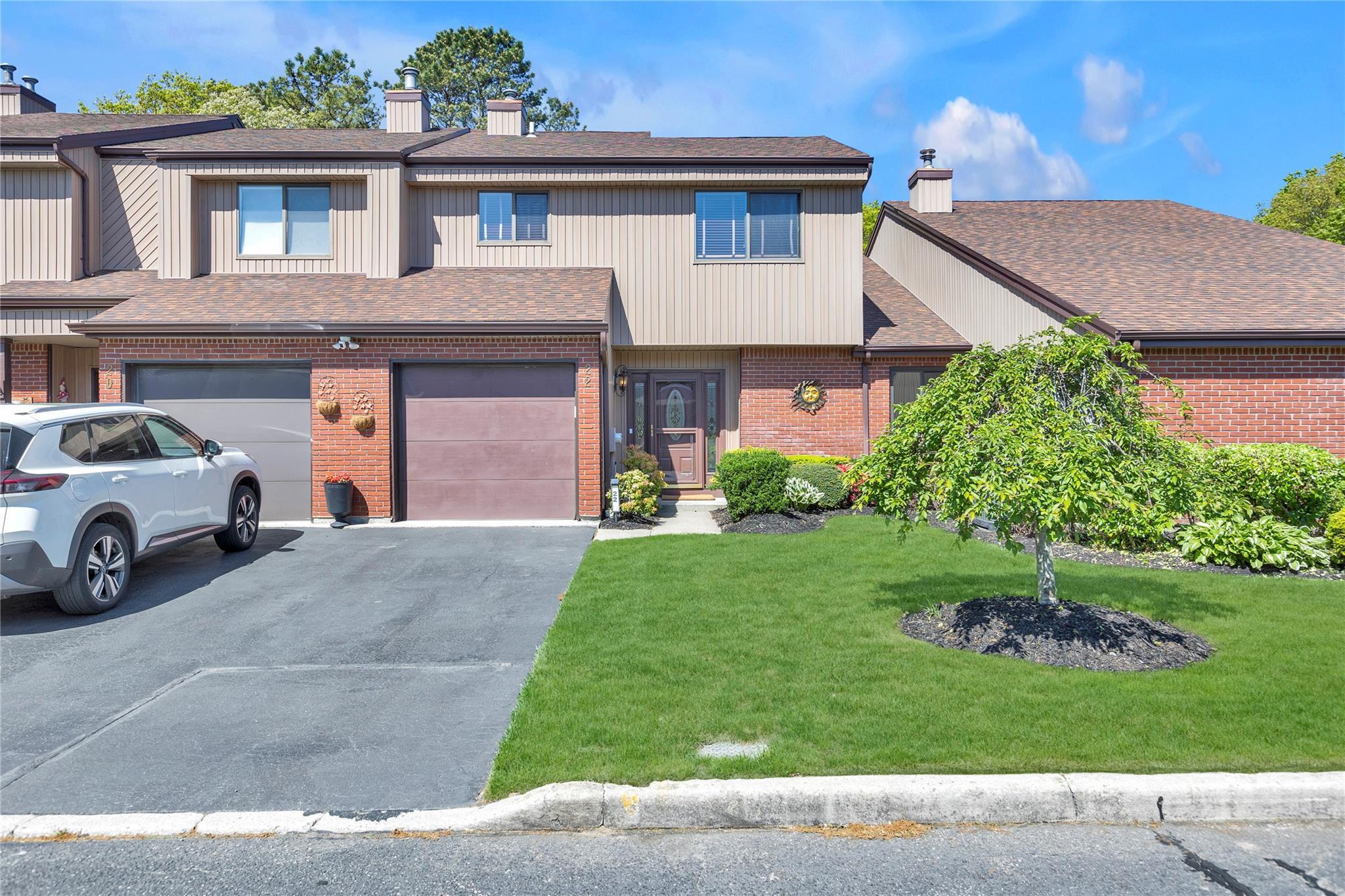 Single Family Timber Ridge  Suffolk County, NY 11741, MLS-853679-23