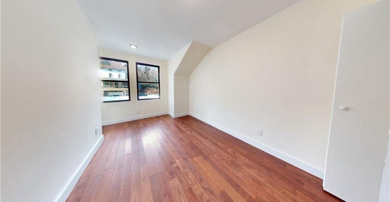Single Family Brewster St  Staten Island, NY 10304, MLS-853682-12