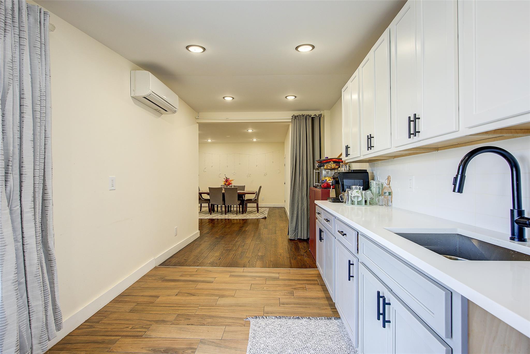 Single Family Brewster St  Staten Island, NY 10304, MLS-853682-23