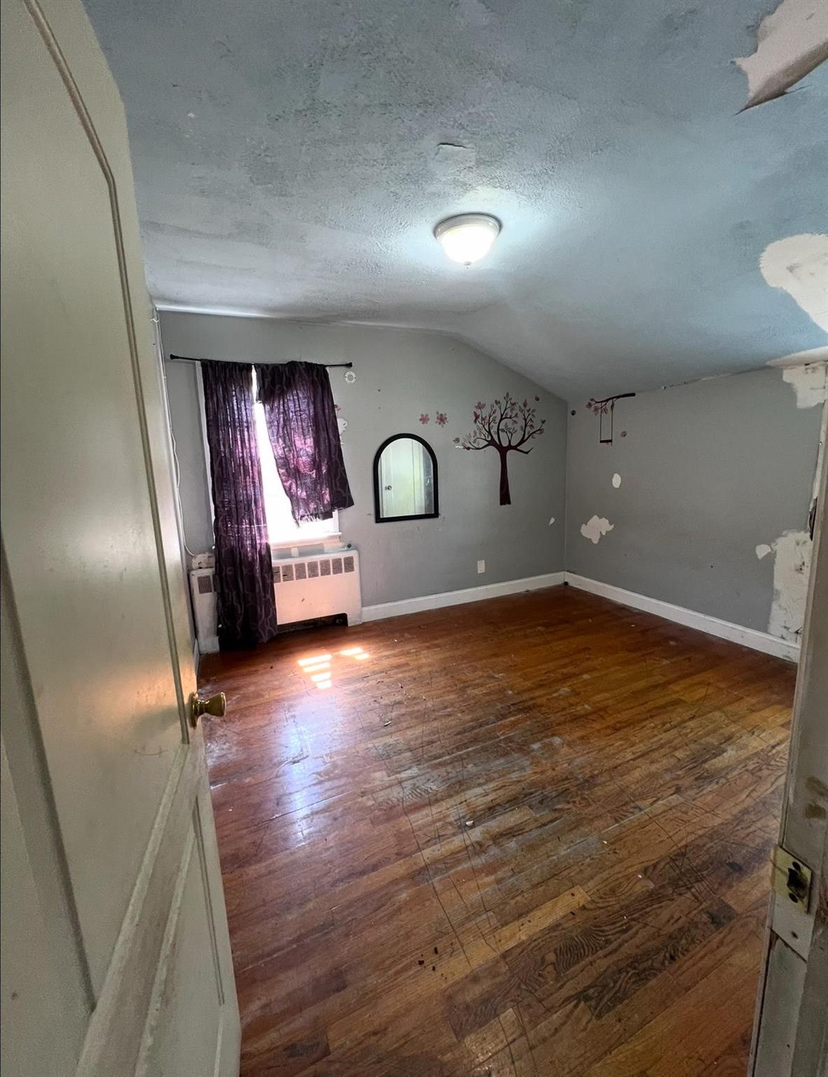 Single Family Broadfield  Nassau County, NY 11550, MLS-853708-15