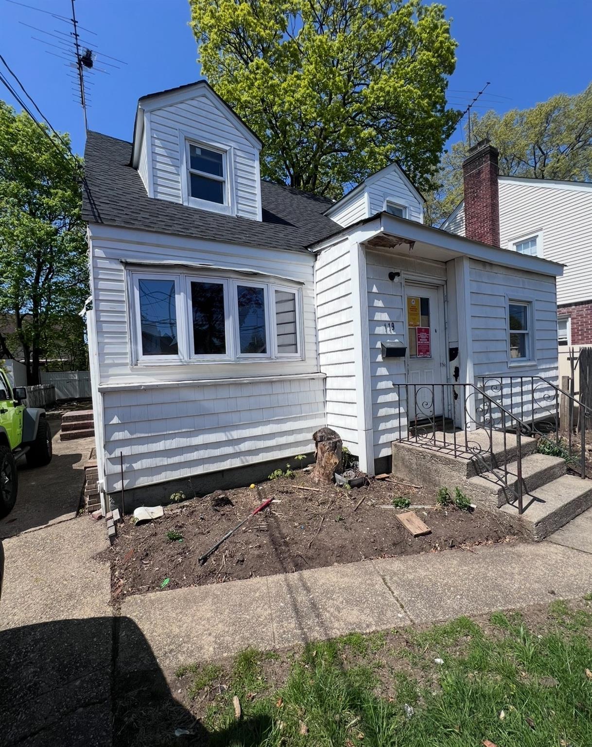 Single Family Broadfield  Nassau County, NY 11550, MLS-853708-2