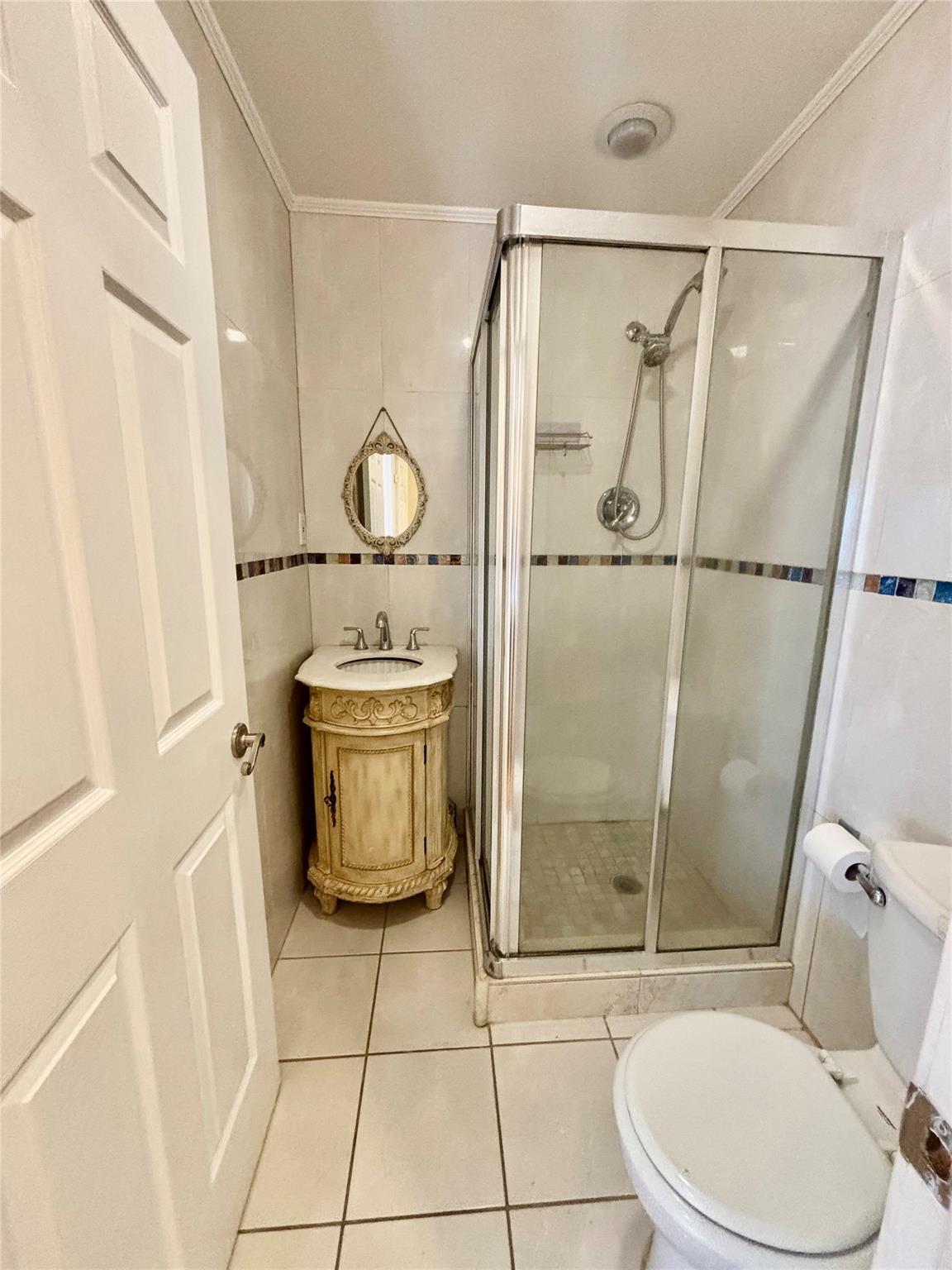 Single Family Elm  Nassau County, NY 11021, MLS-853757-11