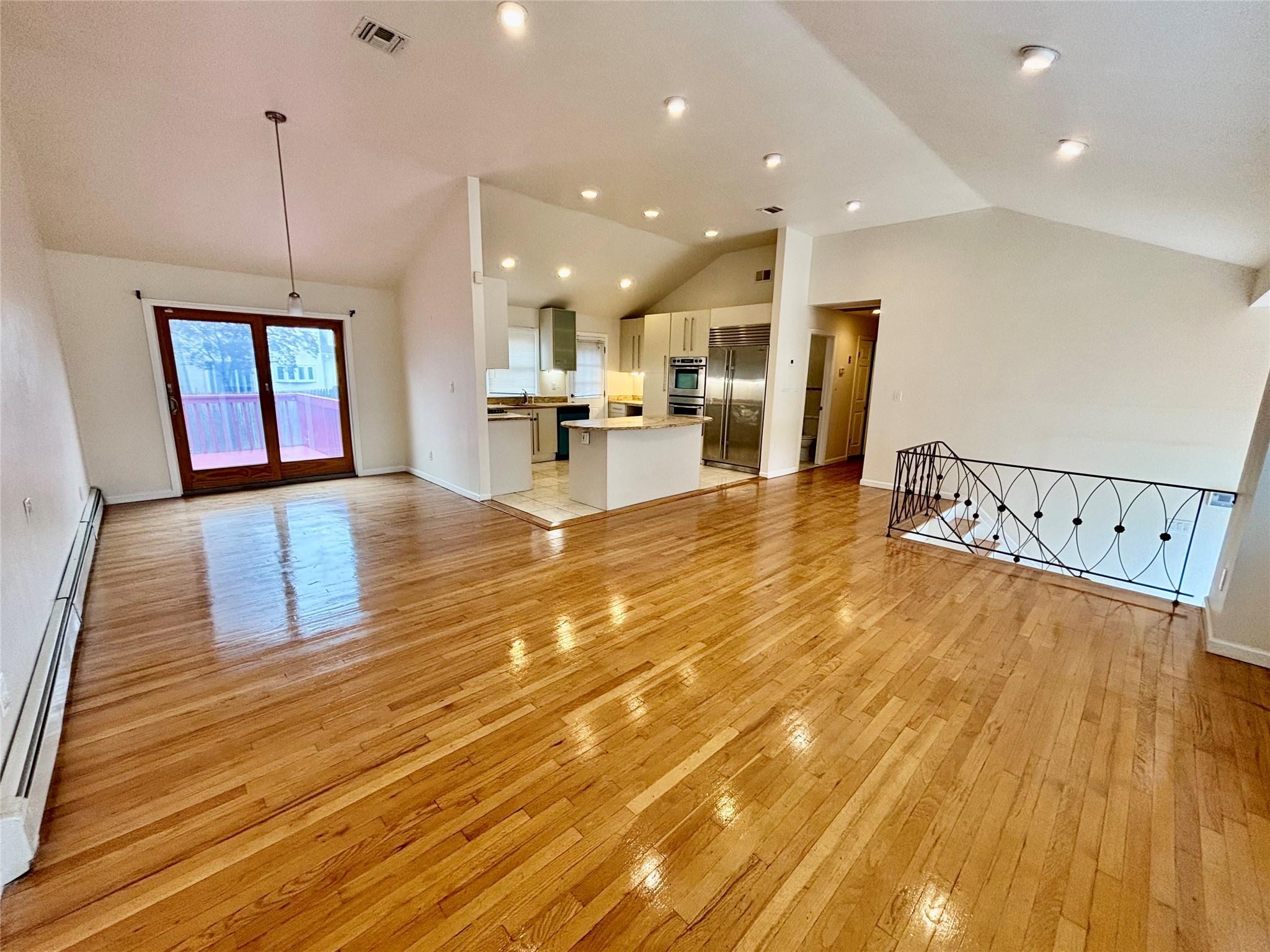 Single Family Elm  Nassau County, NY 11021, MLS-853757-4
