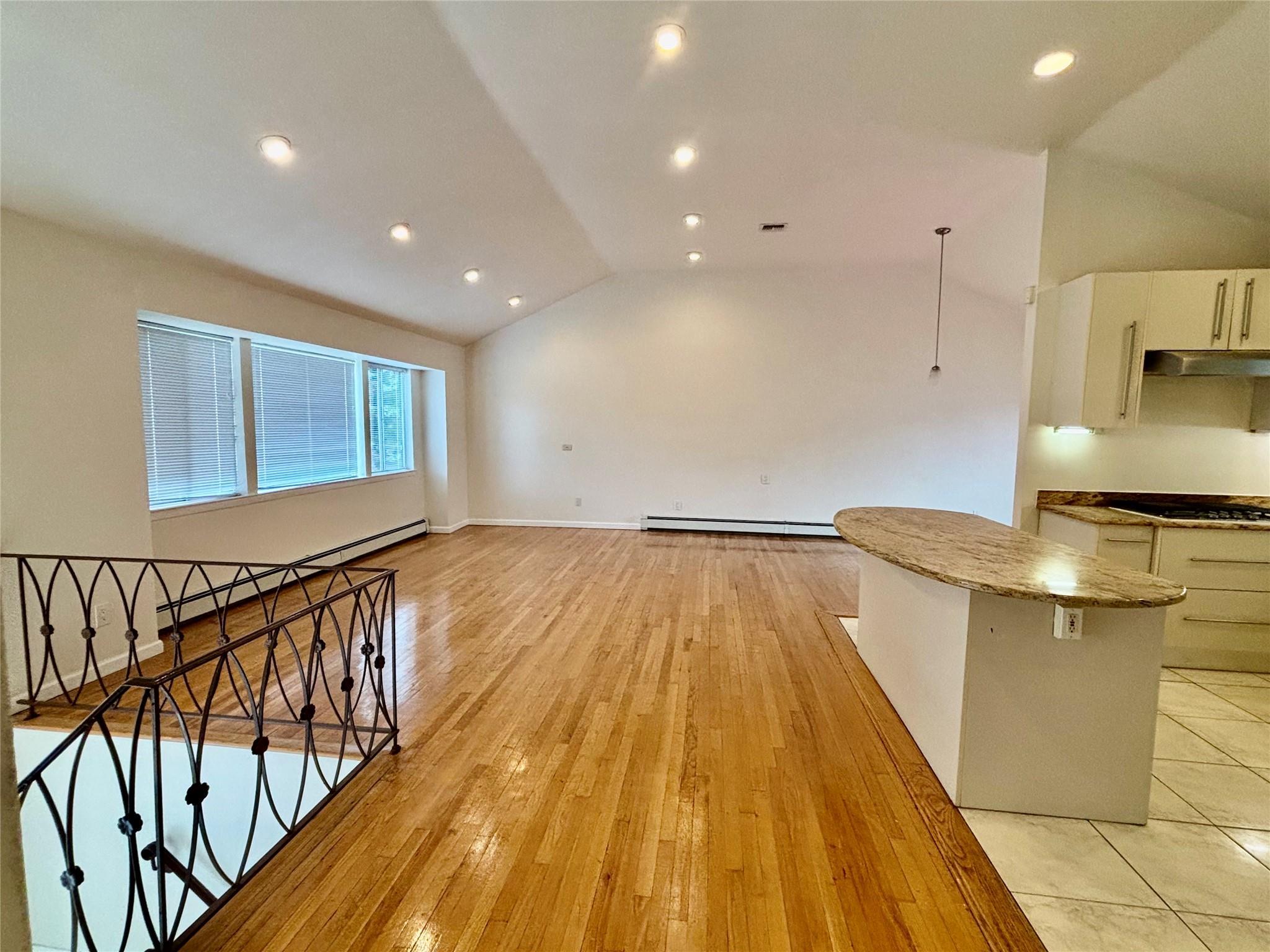 Single Family Elm  Nassau County, NY 11021, MLS-853757-5