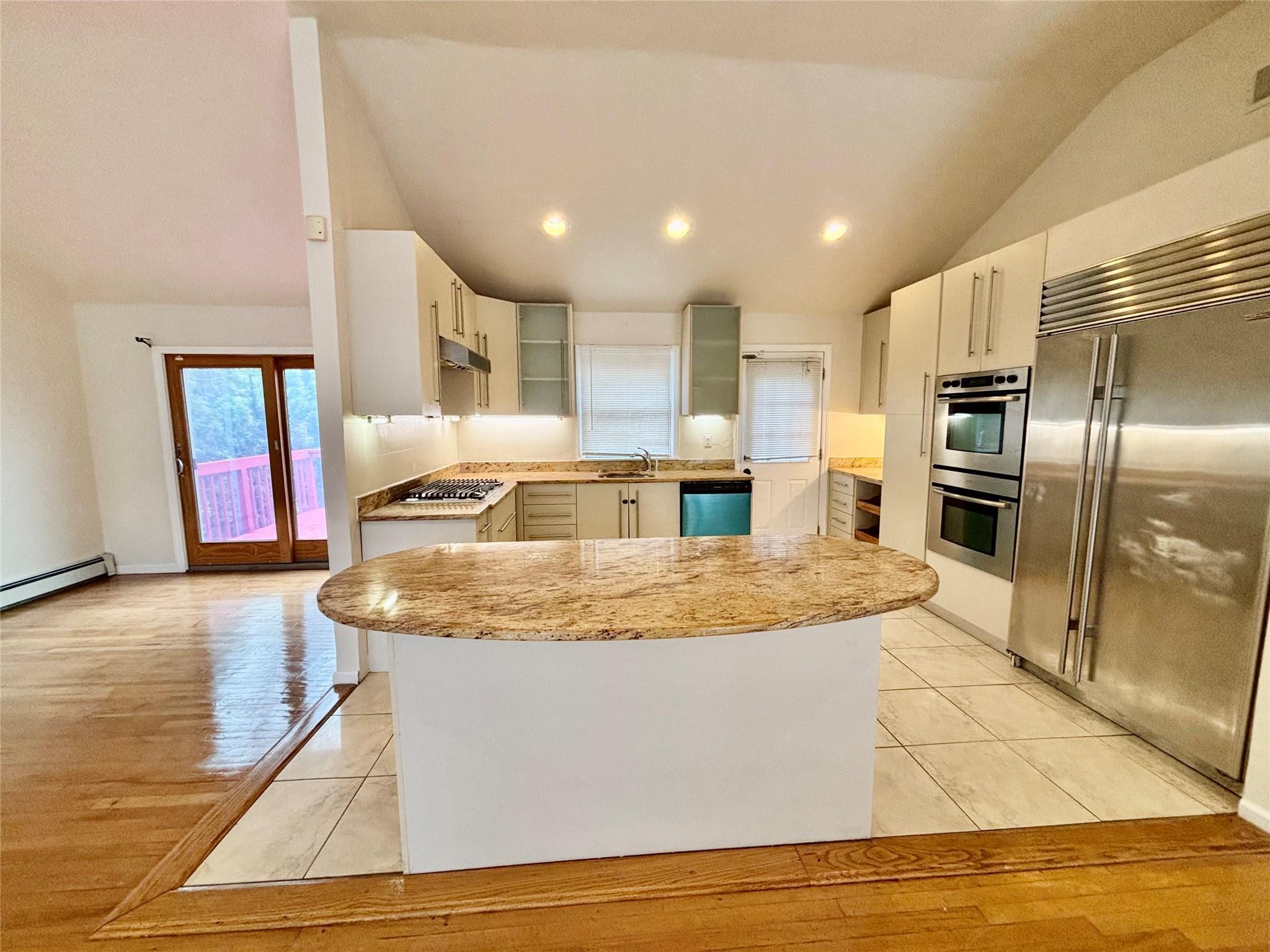 Single Family Elm  Nassau County, NY 11021, MLS-853757-8