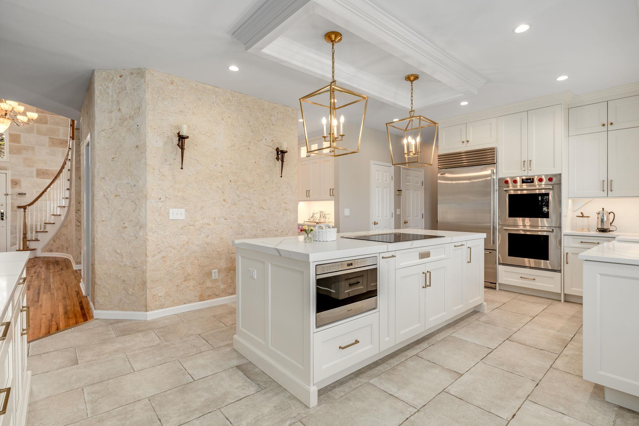 Single Family Watergate  Westchester County, NY 10501, MLS-853765-12