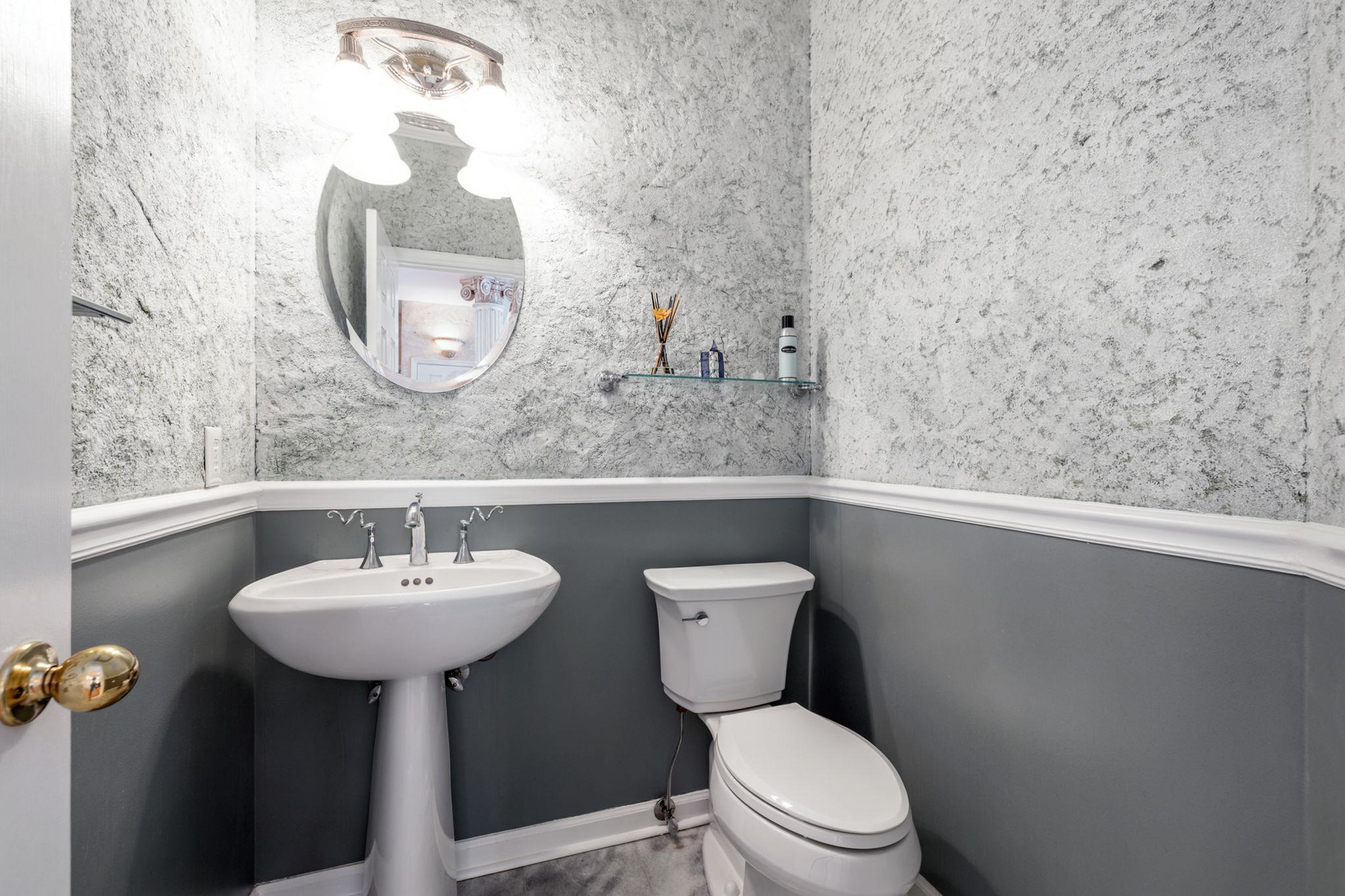 Single Family Watergate  Westchester County, NY 10501, MLS-853765-19