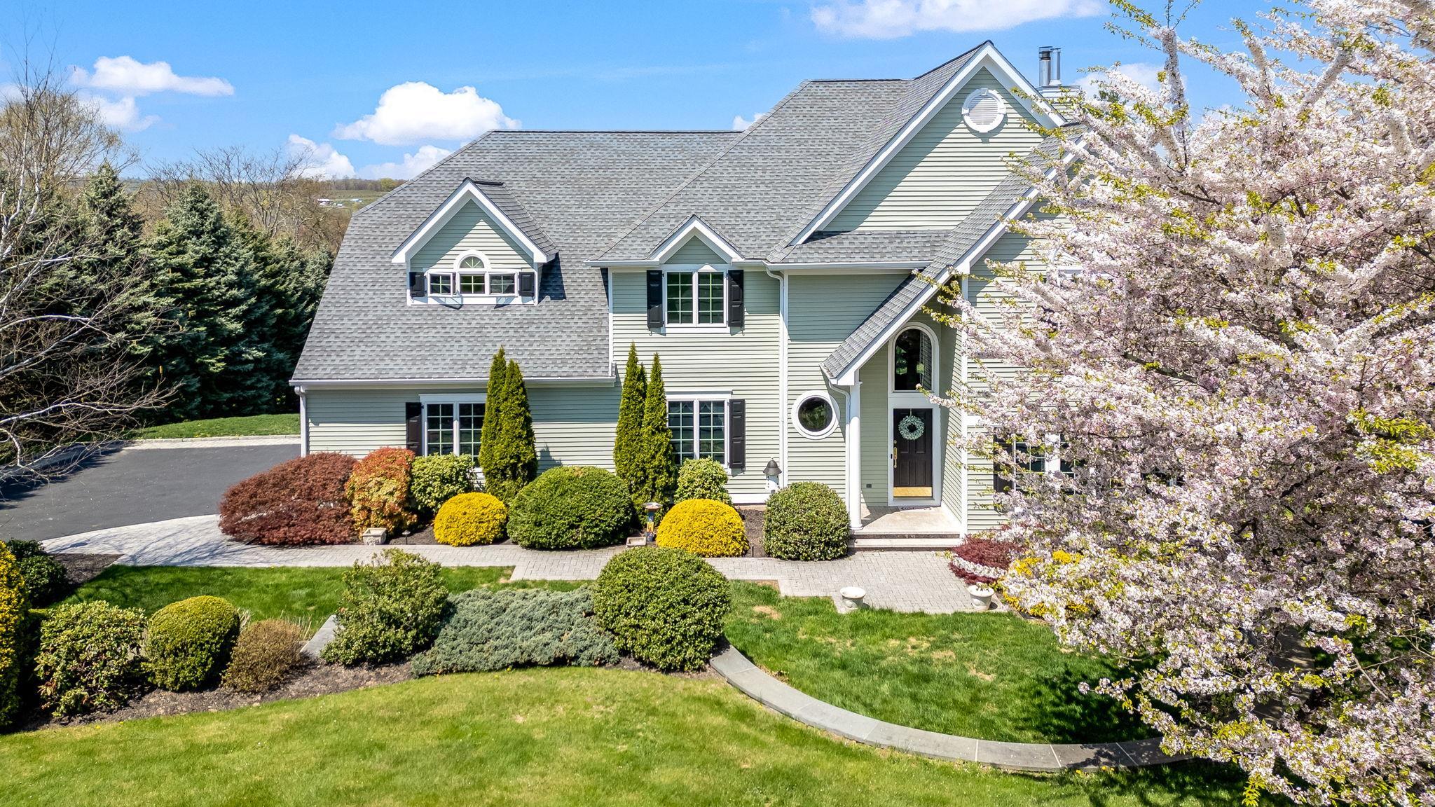 Single Family Watergate  Westchester County, NY 10501, MLS-853765-2