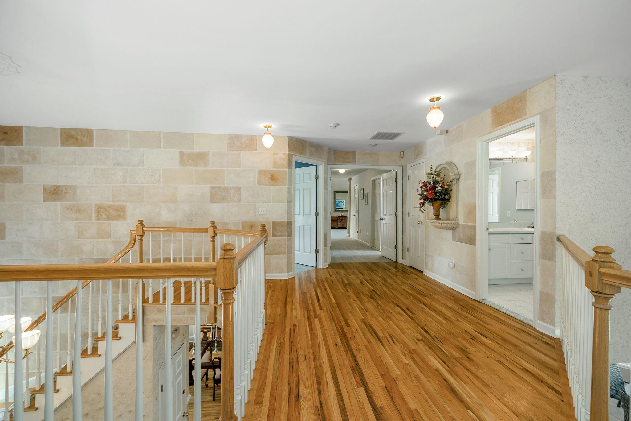 Single Family Watergate  Westchester County, NY 10501, MLS-853765-22