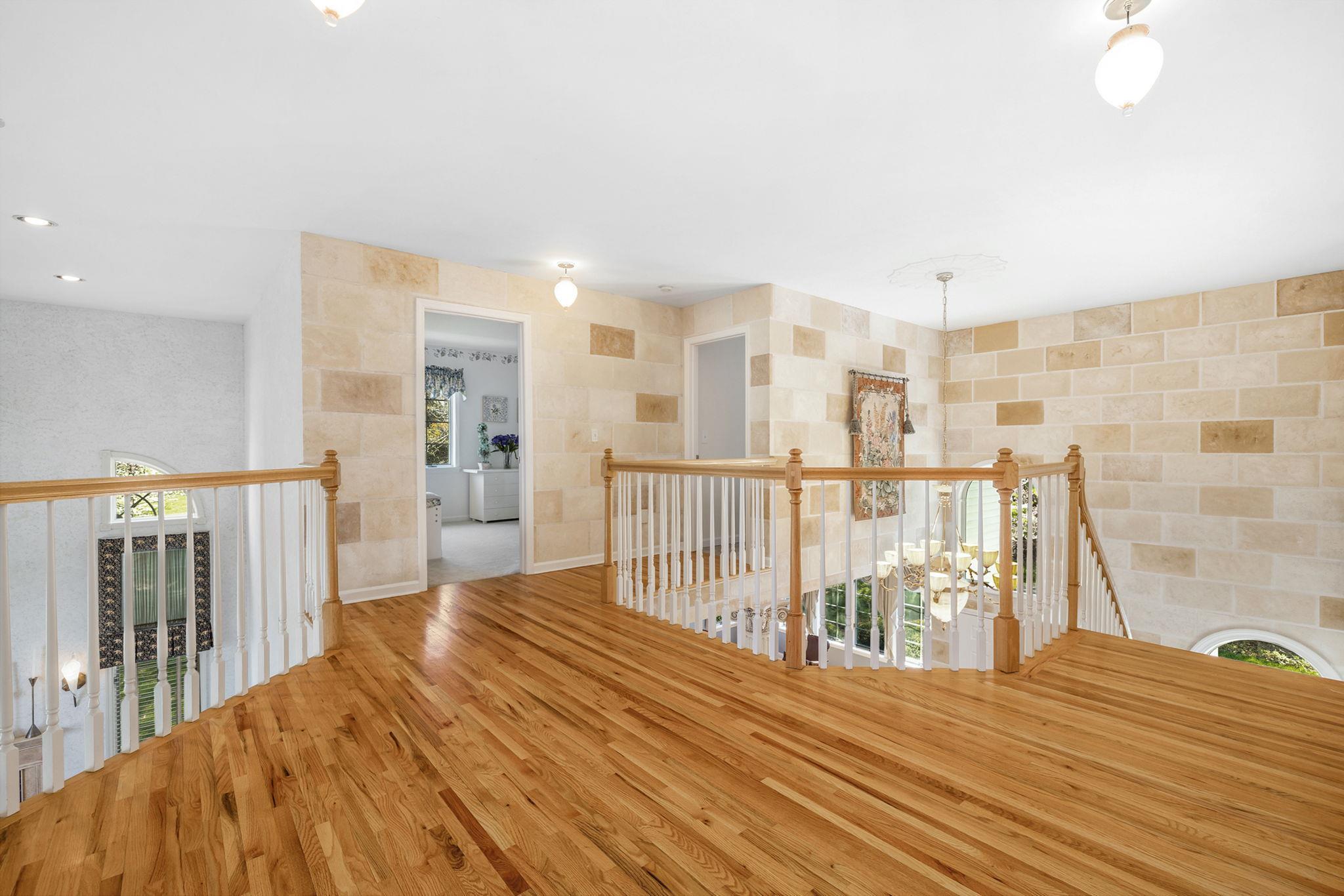 Single Family Watergate  Westchester County, NY 10501, MLS-853765-23