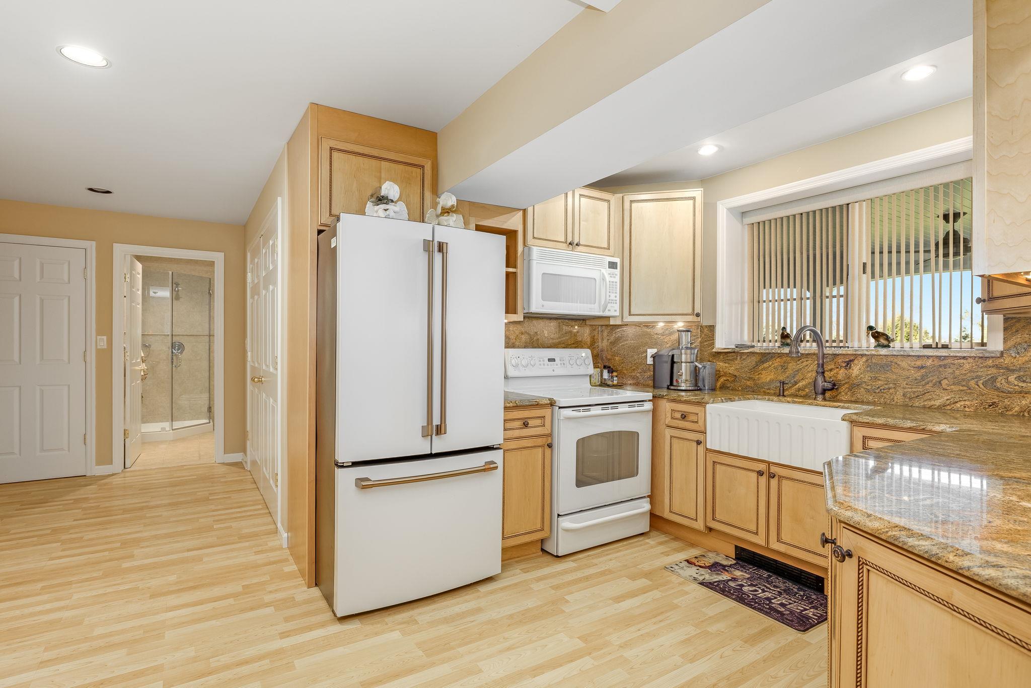 Single Family Watergate  Westchester County, NY 10501, MLS-853765-37