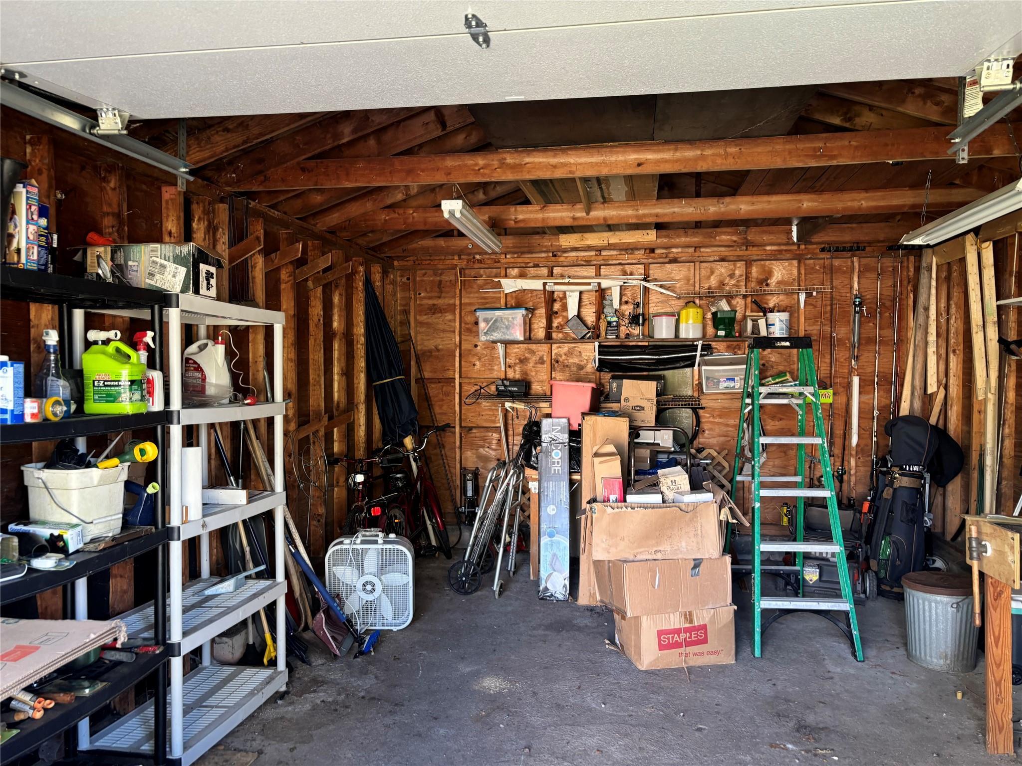 Single Family Weichers  Suffolk County, NY 11779, MLS-853769-31