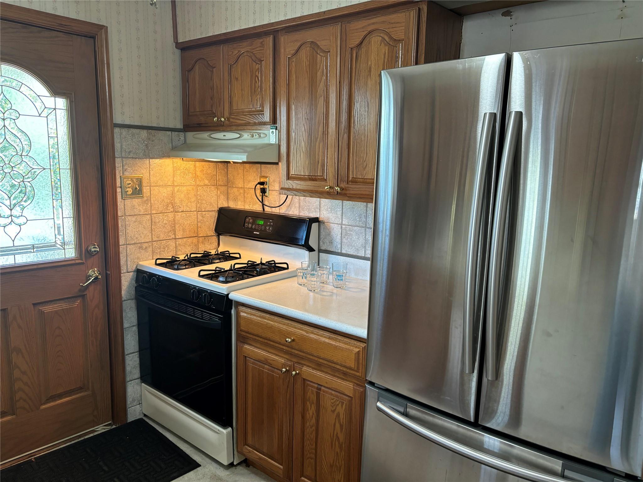 Single Family Weichers  Suffolk County, NY 11779, MLS-853769-5